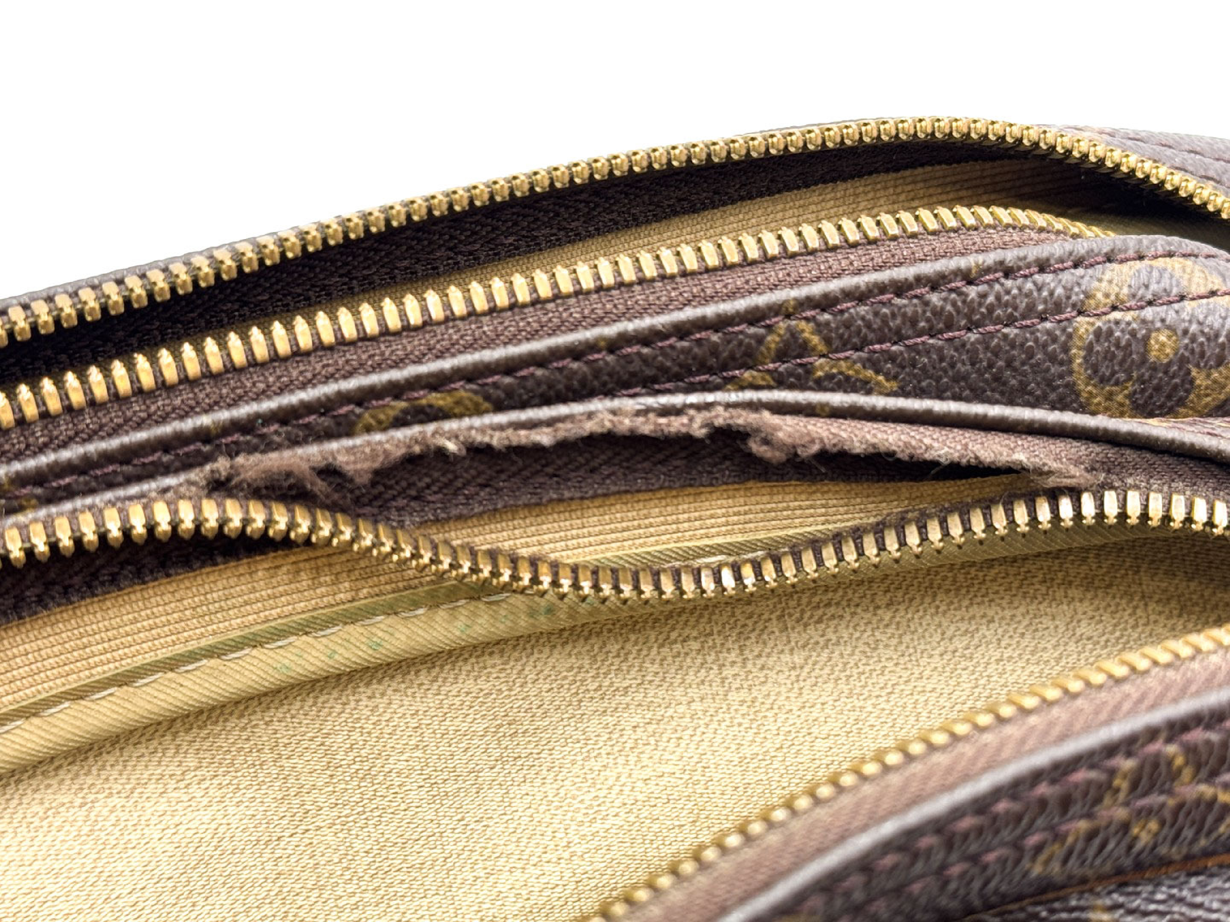 Monogram Reporter GM Shoulder Bag — view 13