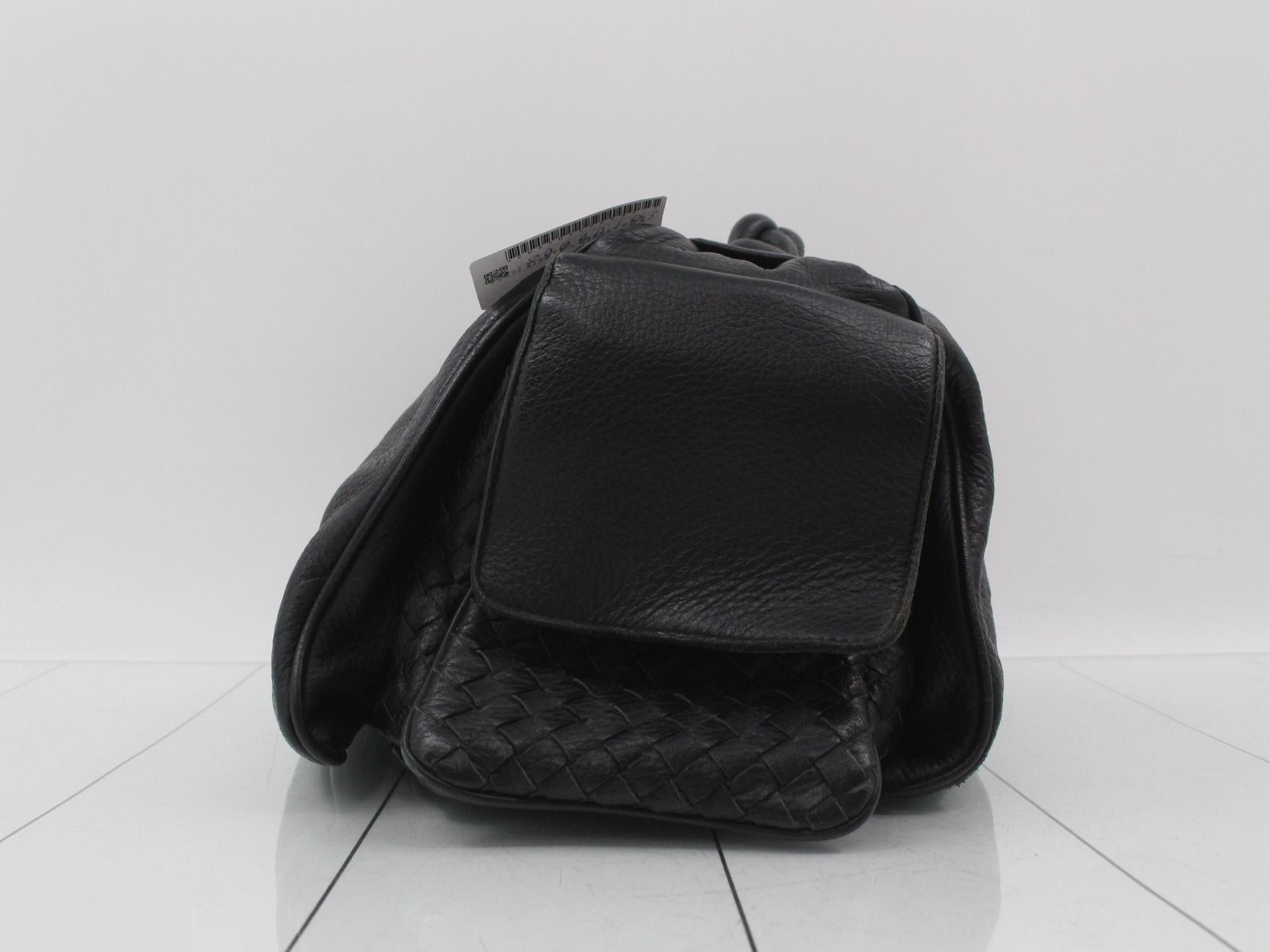 Intrecciato (bag) - One-shoulder bag, handbag, black. — view 4
