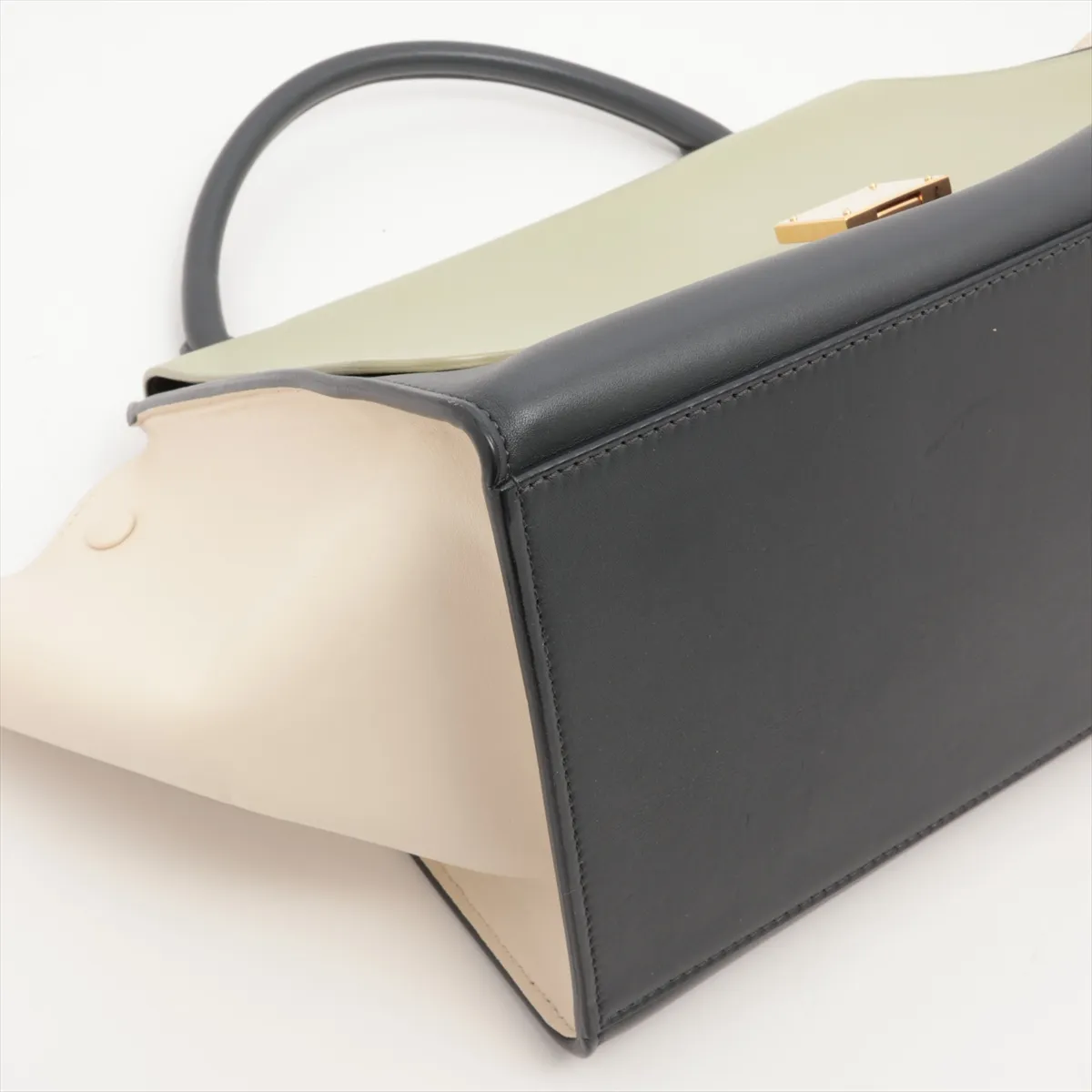 Trapeze Medium Leather 2WAY Handbag Multicolor — view 4
