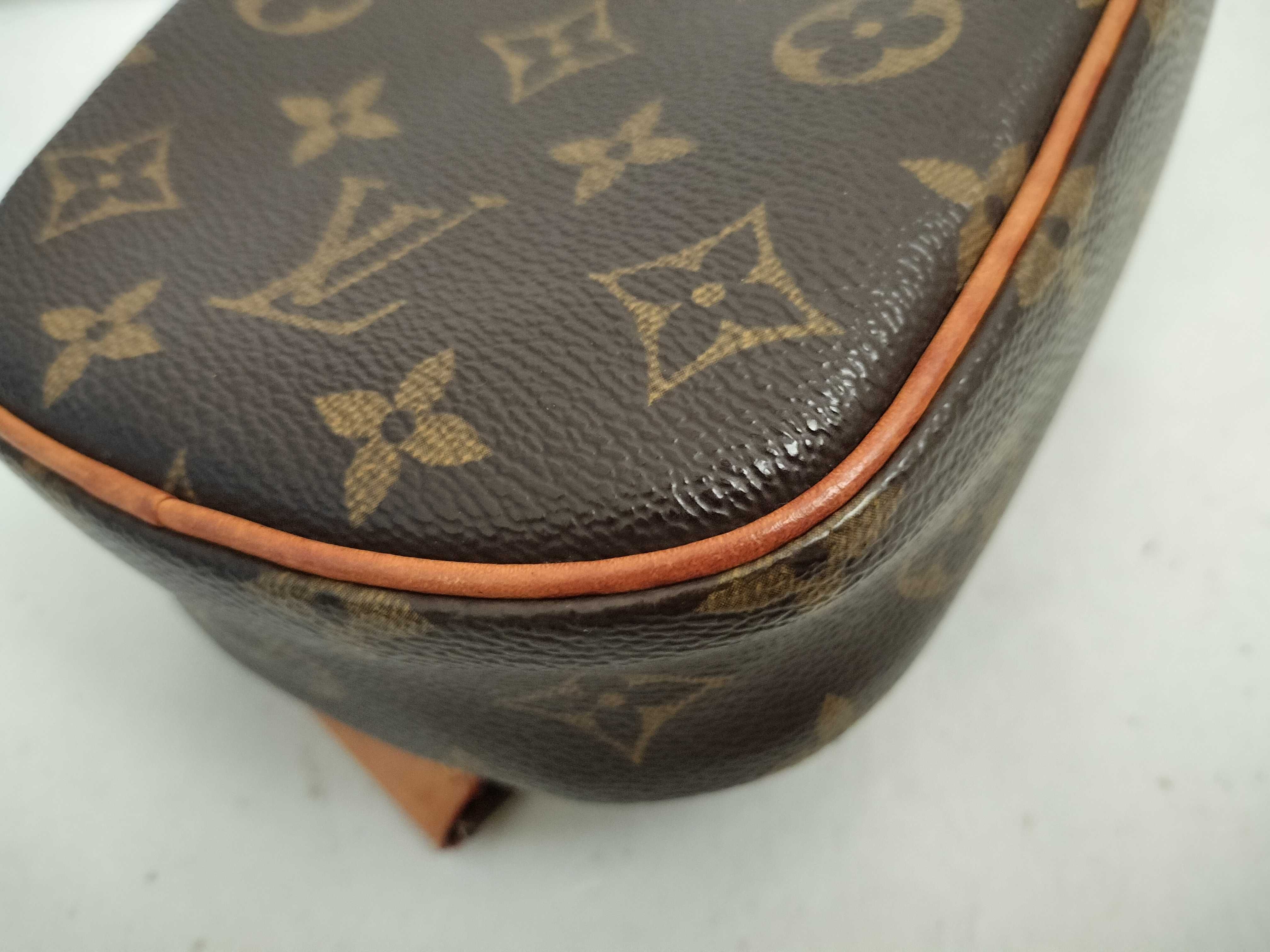 Monogram Pochette Gange M51870 Shoulder Bag — view 7