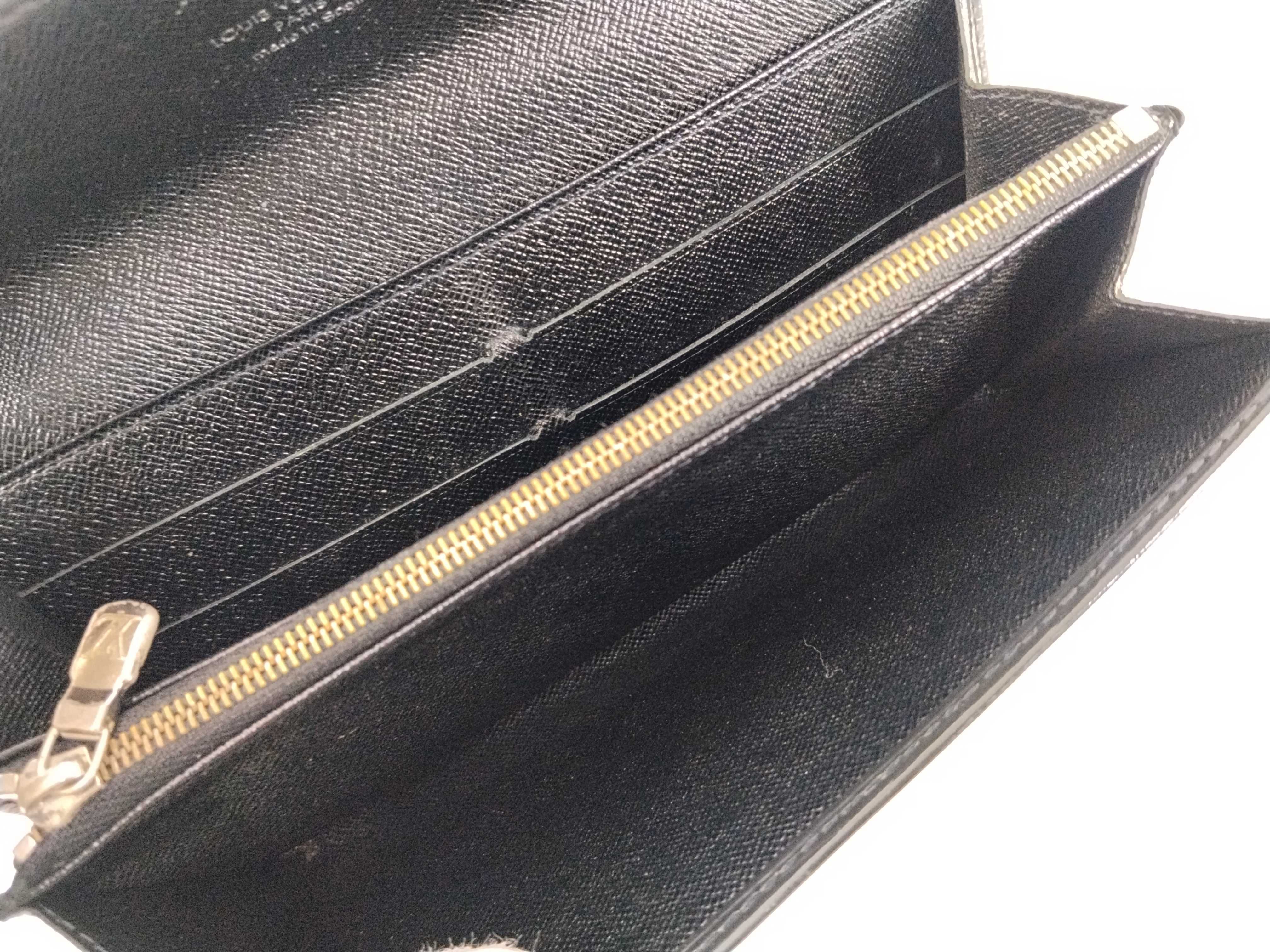 Epi Louis Vuitton Epi Portefeuille Sarah Long Wallet — view 11