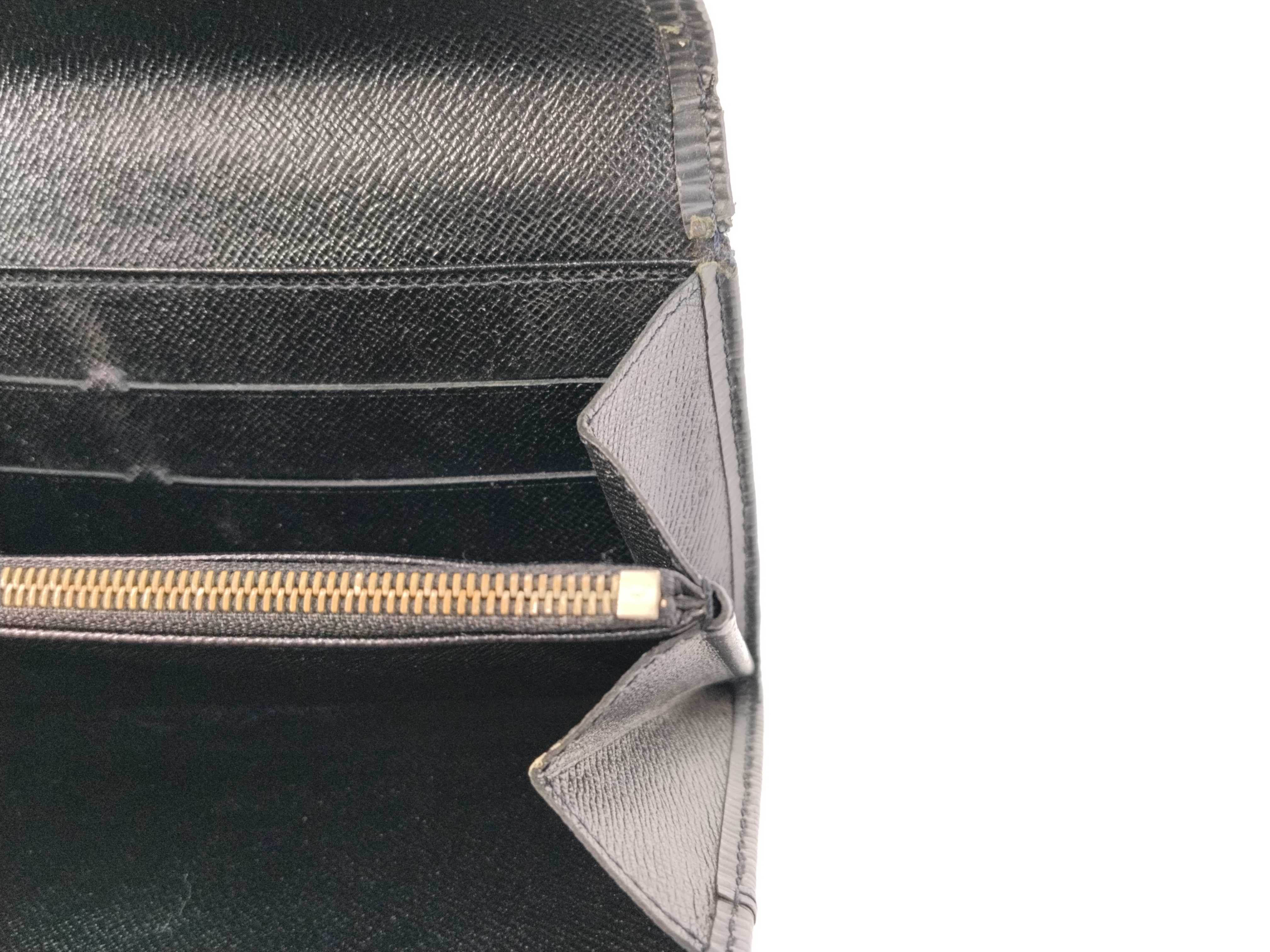 Epi Louis Vuitton Epi Portefeuille Sarah Long Wallet — view 13