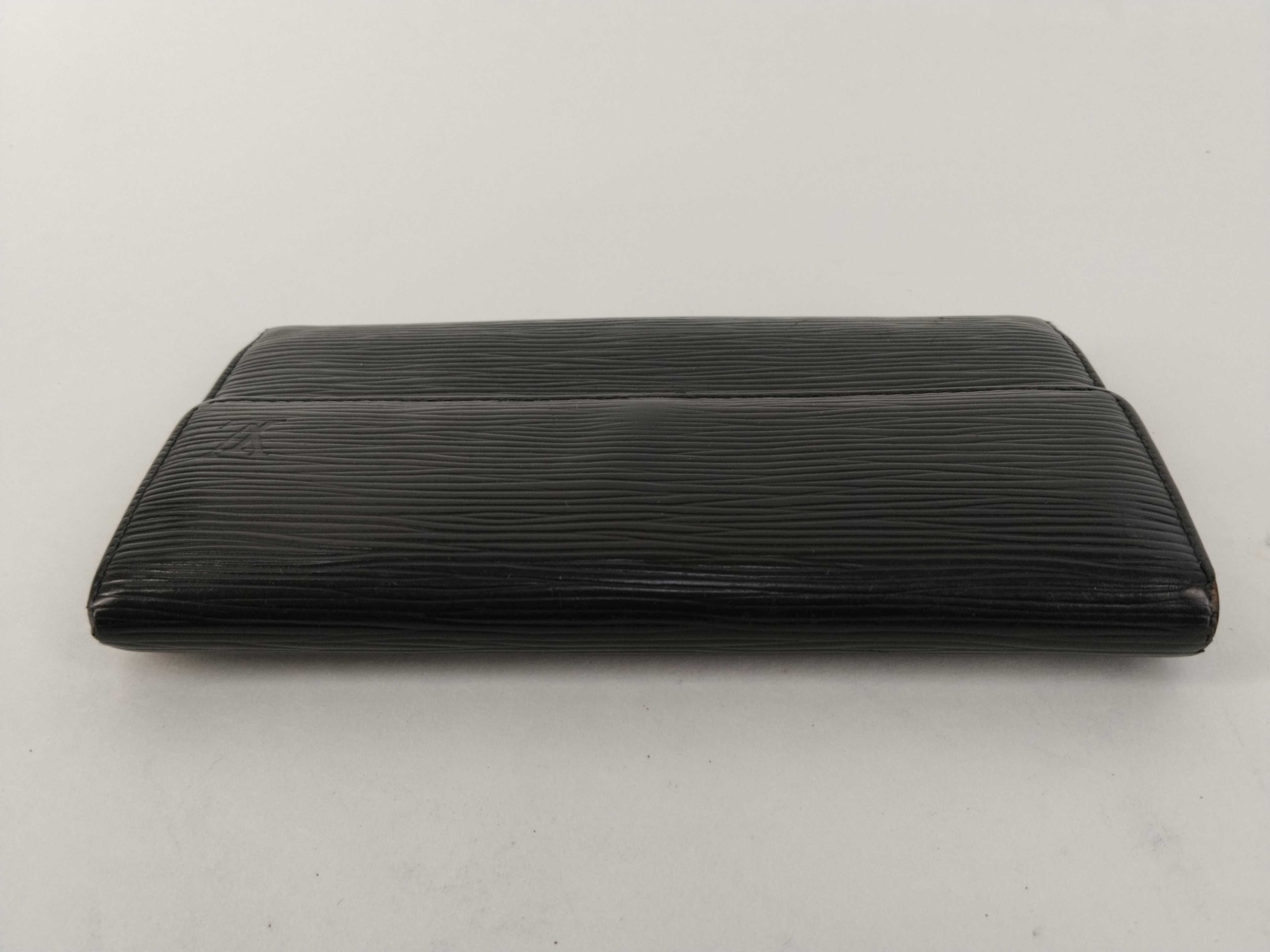 Epi Louis Vuitton Epi Portefeuille Sarah Long Wallet — view 5