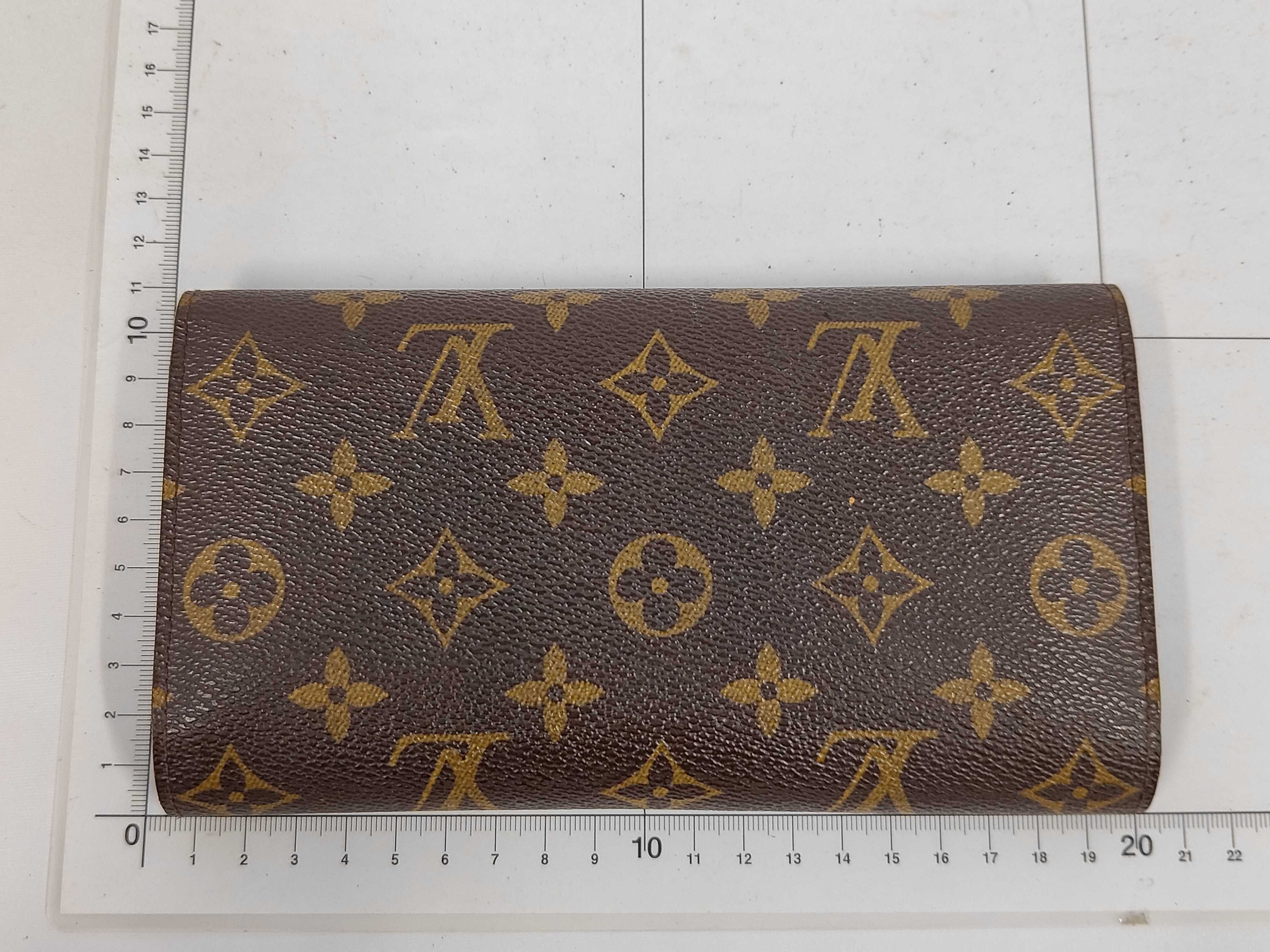 Monogram / Monogram / Portefeuille International / M61217 / TH3098 / Long Wallet / PVC Wallet — view 2