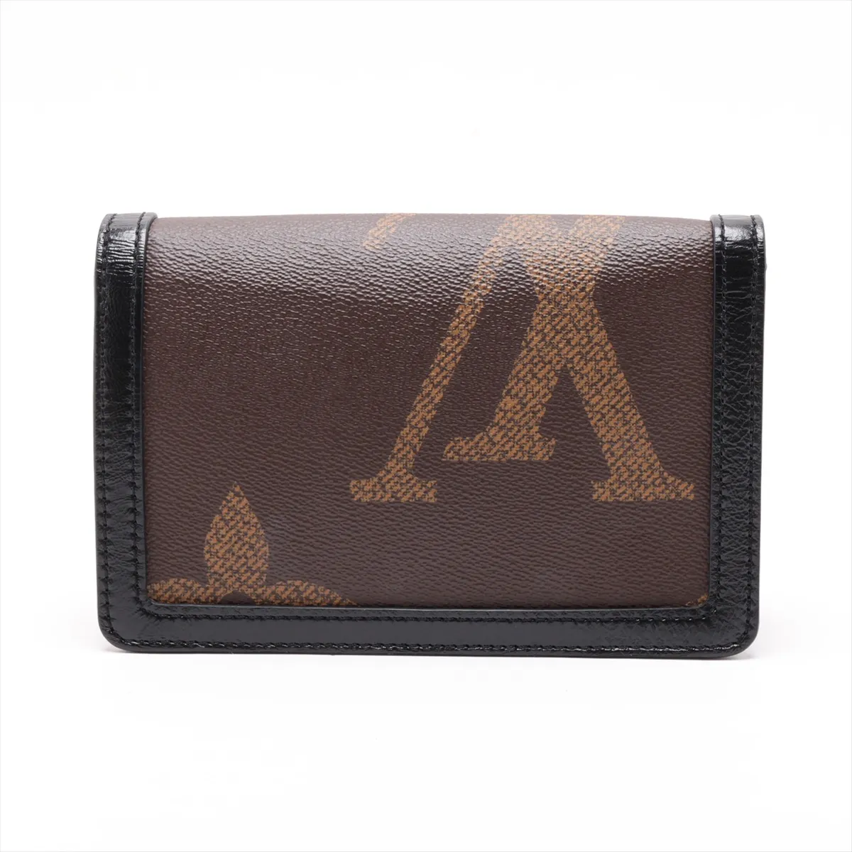 Monogram Giant Bumbag Dauphine M67696 Brown (RFID detected) — view 2
