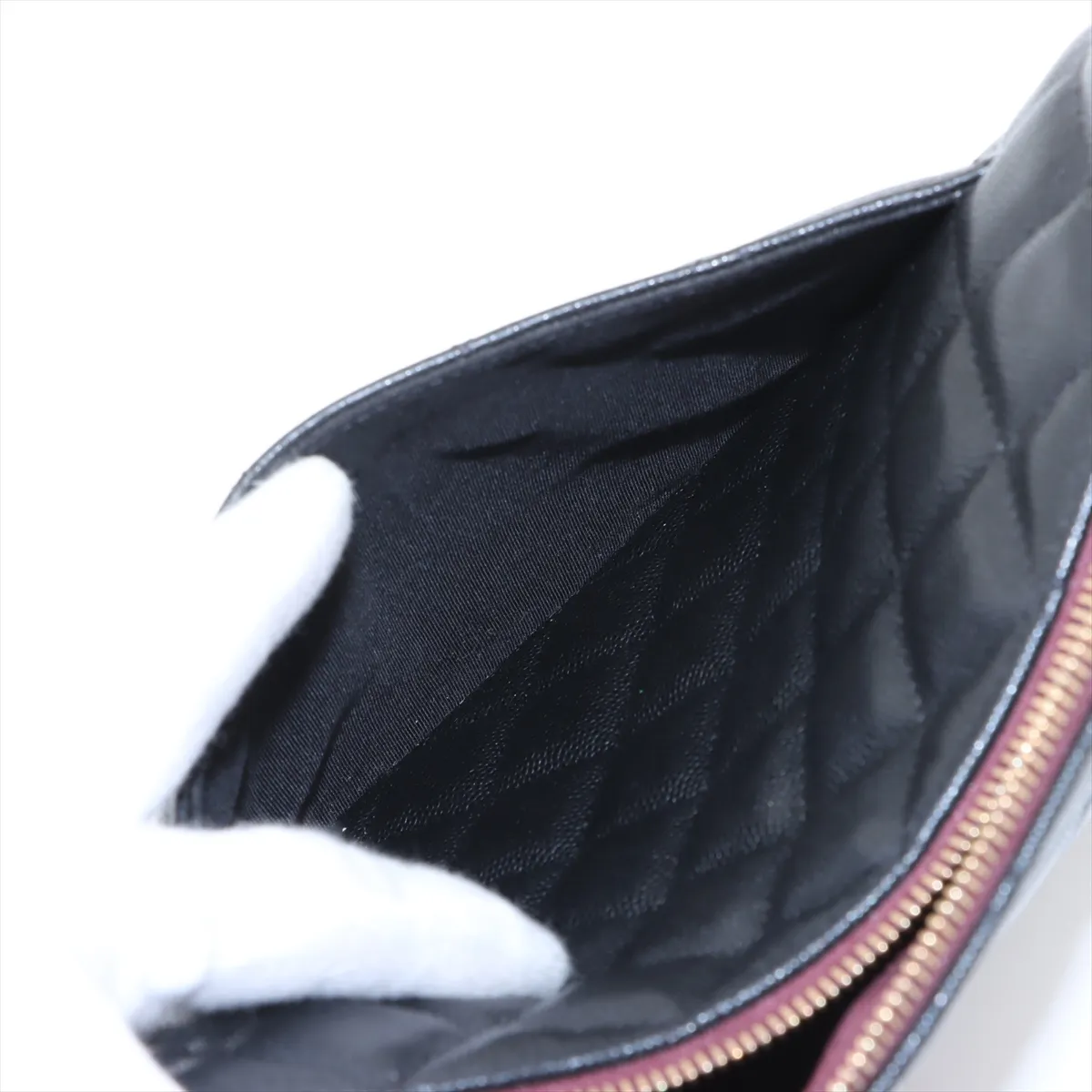 Matelassé Caviar Skin Clutch Bag, Black with Gold Hardware, 26277030, Serial Number 26 — view 7