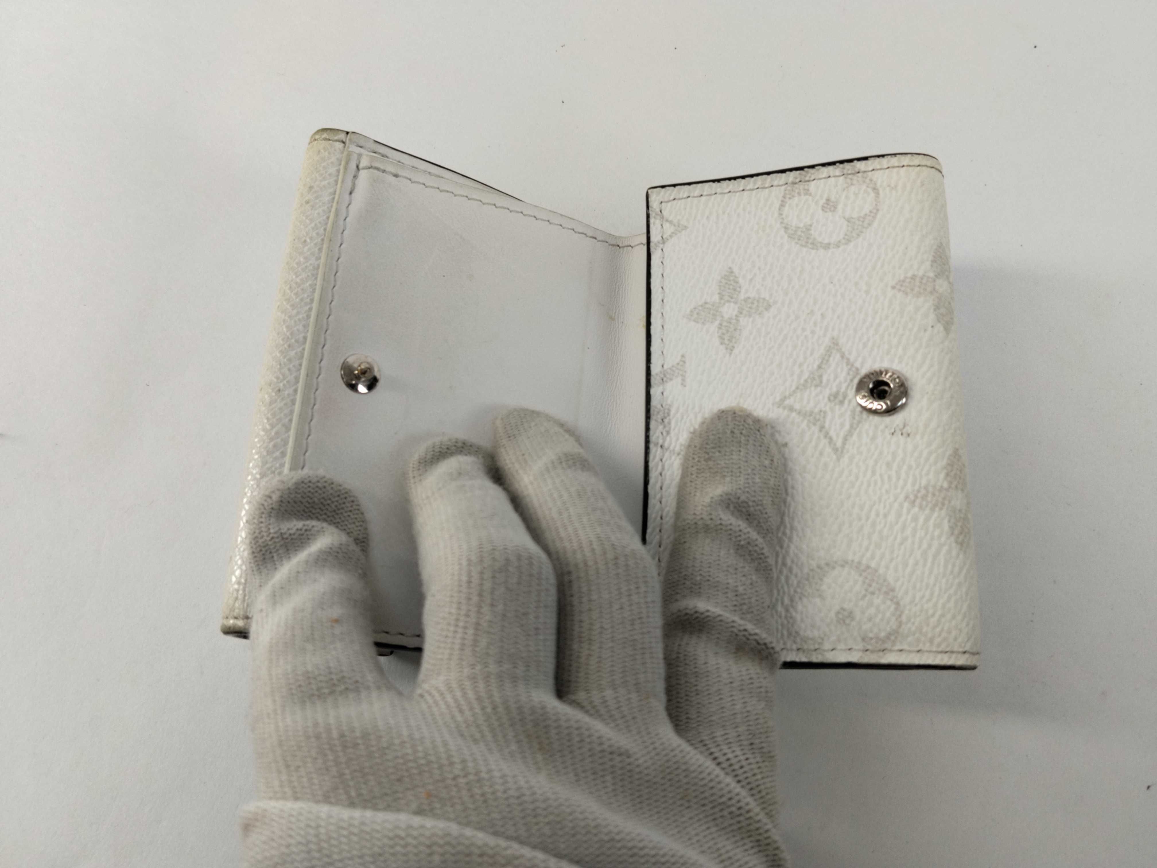 Wallet M67621 Wallet — view 11
