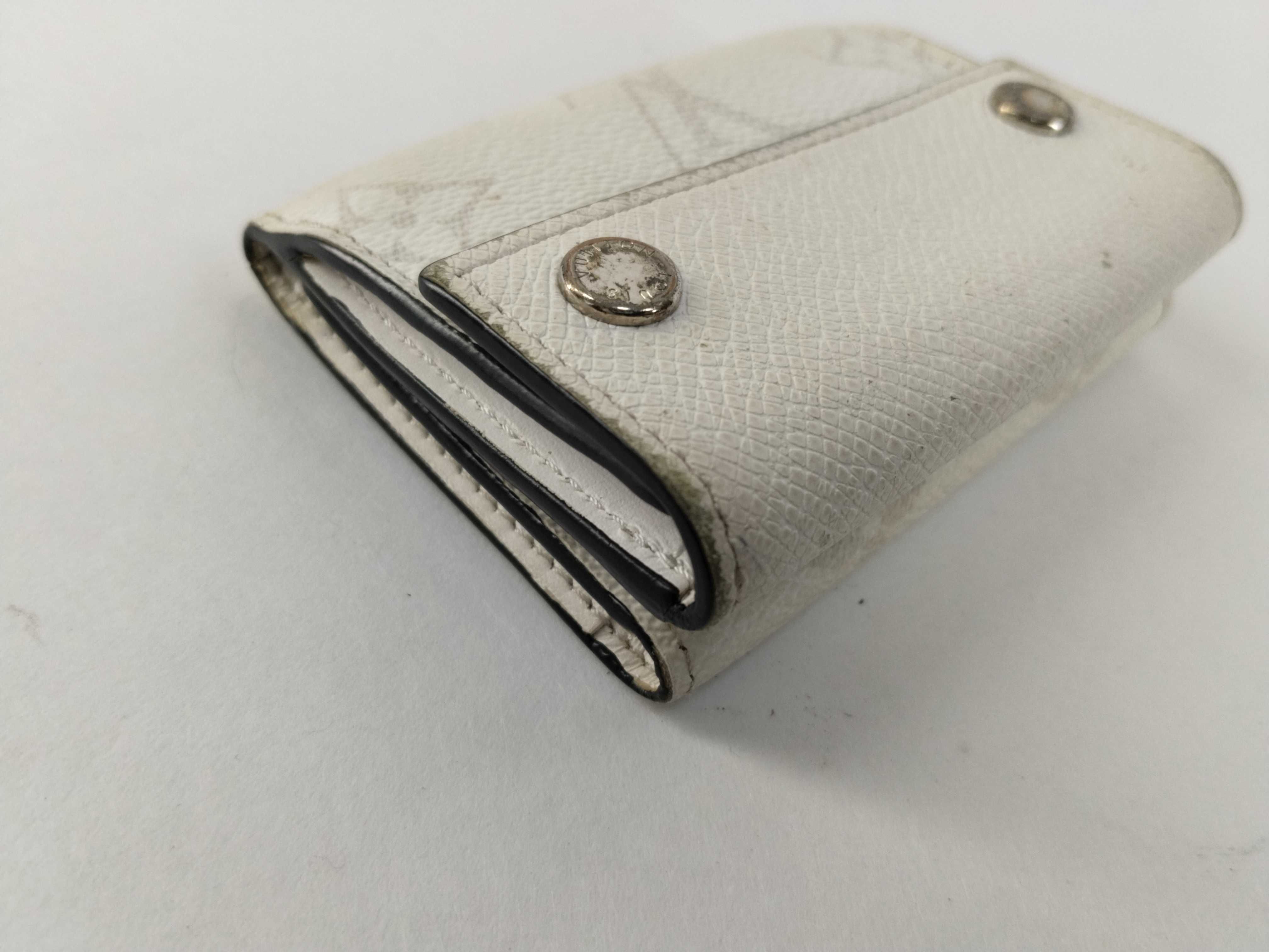 Wallet M67621 Wallet — view 3