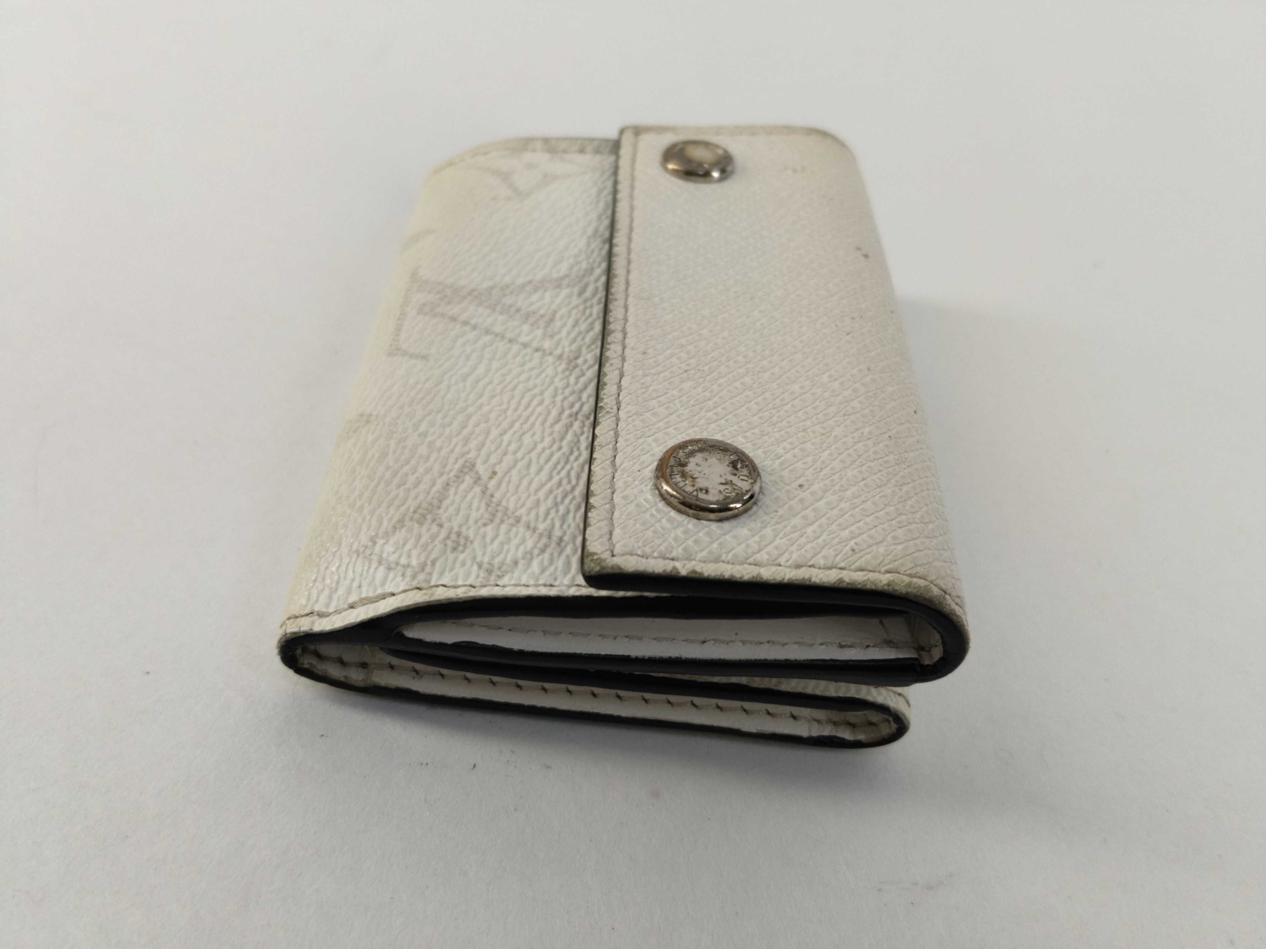 Wallet M67621 Wallet — view 4