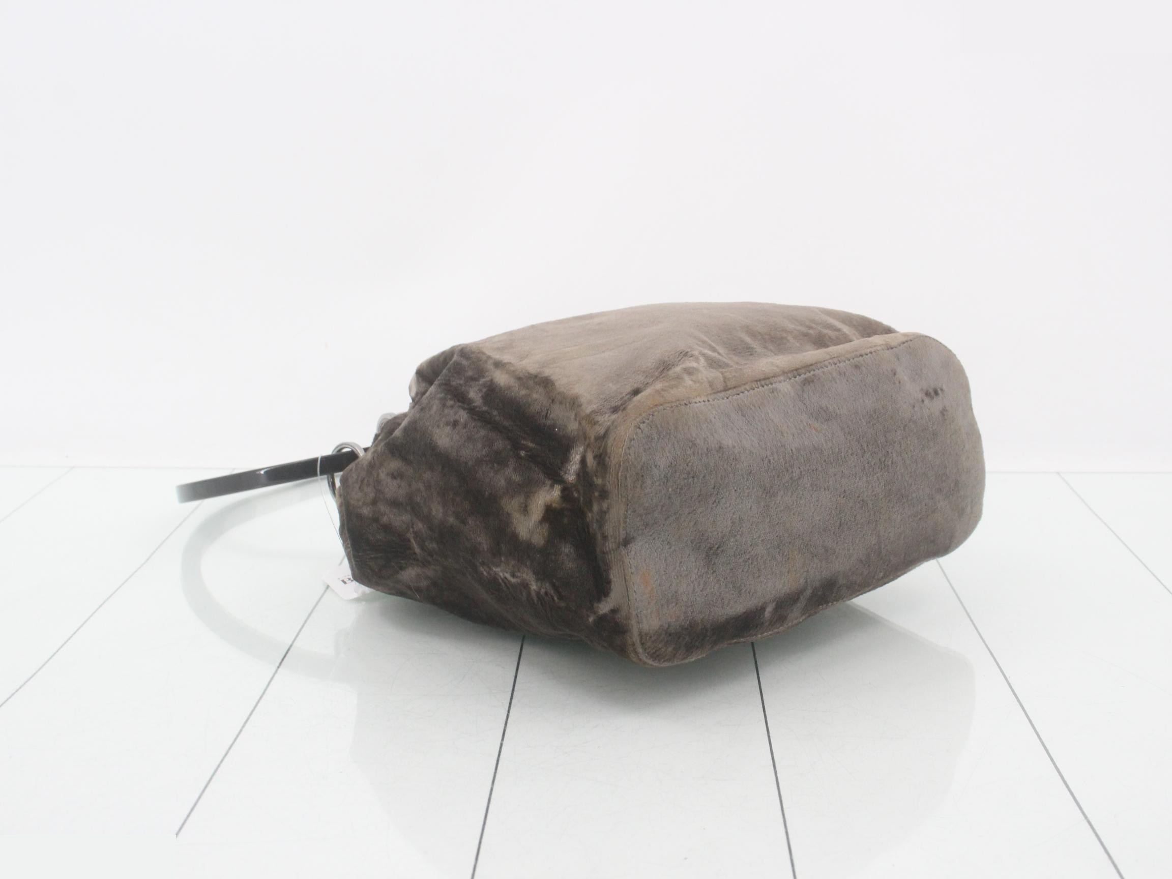 Velvet drawstring shoulder bag — view 5