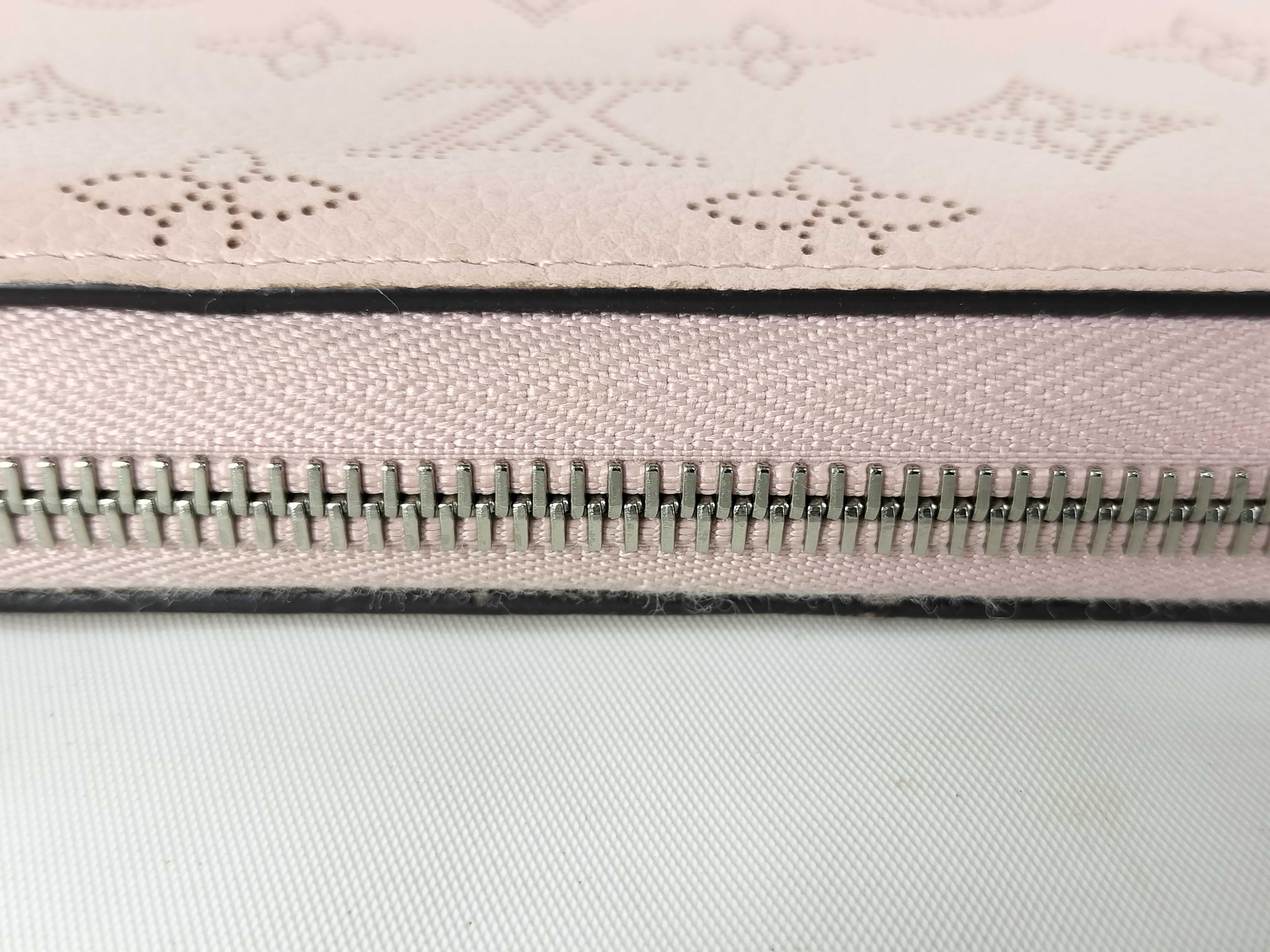 Mahina M61868 Mahina Zippy Wallet — view 5