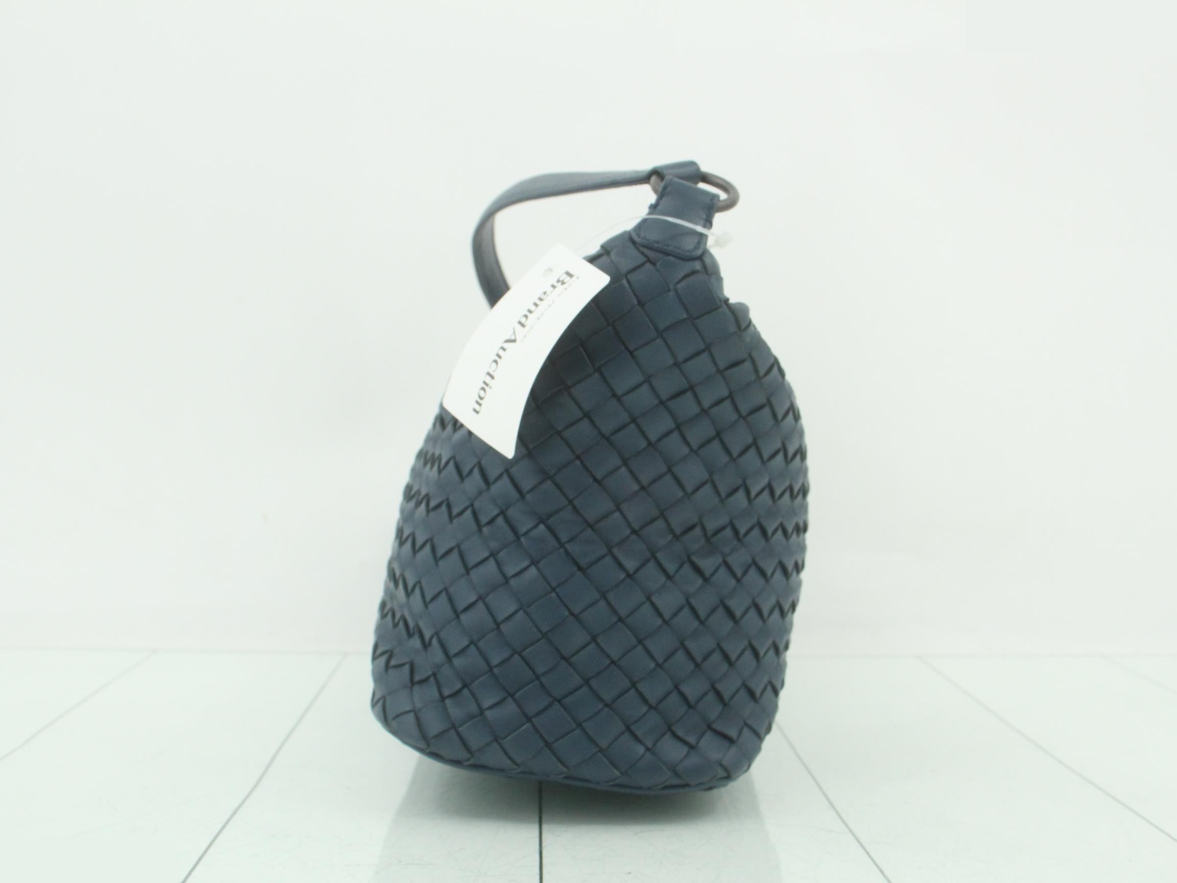 Intrecciato (bag) / Handbag — view 3