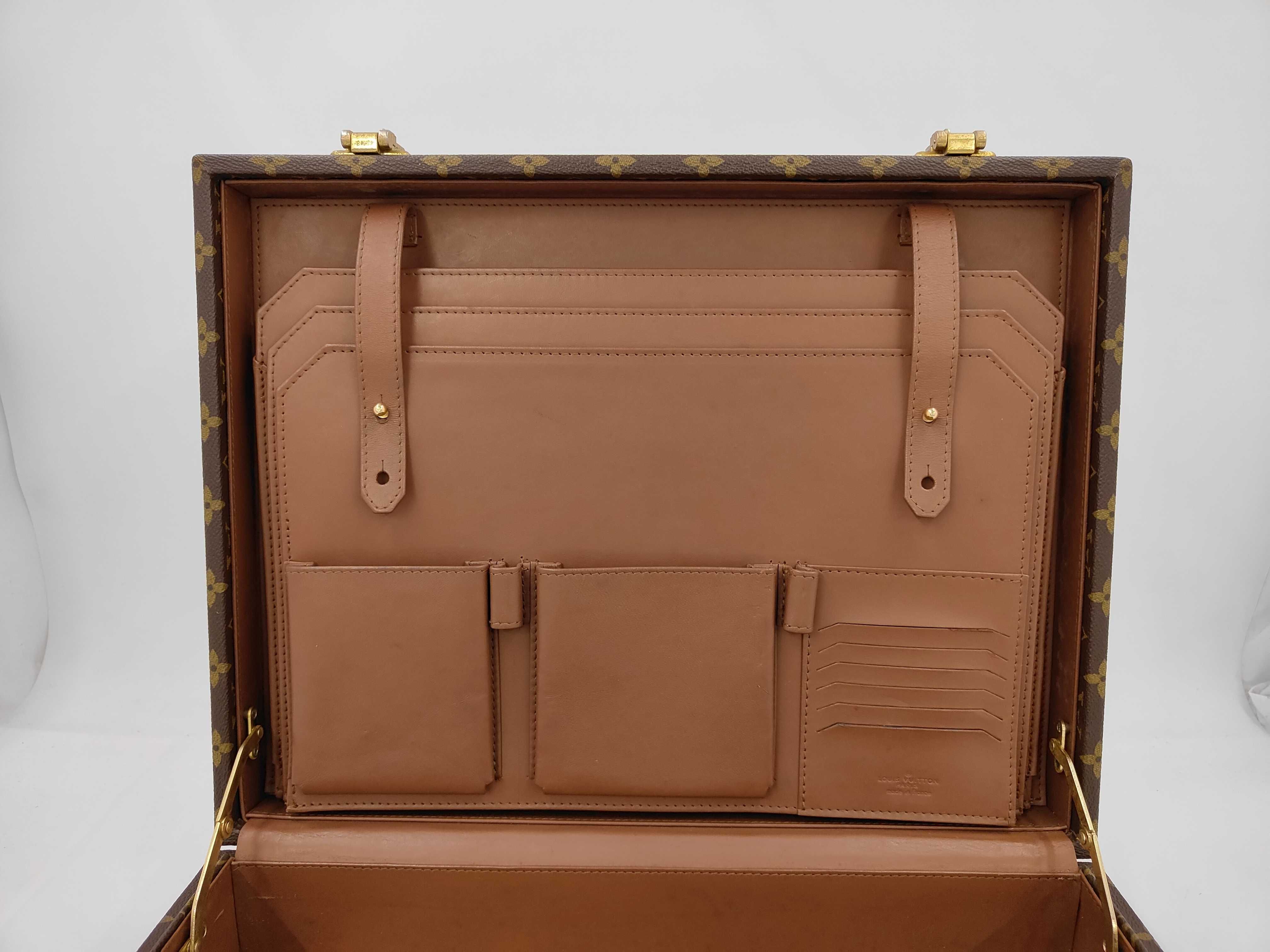 Monogram Crusher M53124 873 (Left 261, Right 015) Bag — view 11