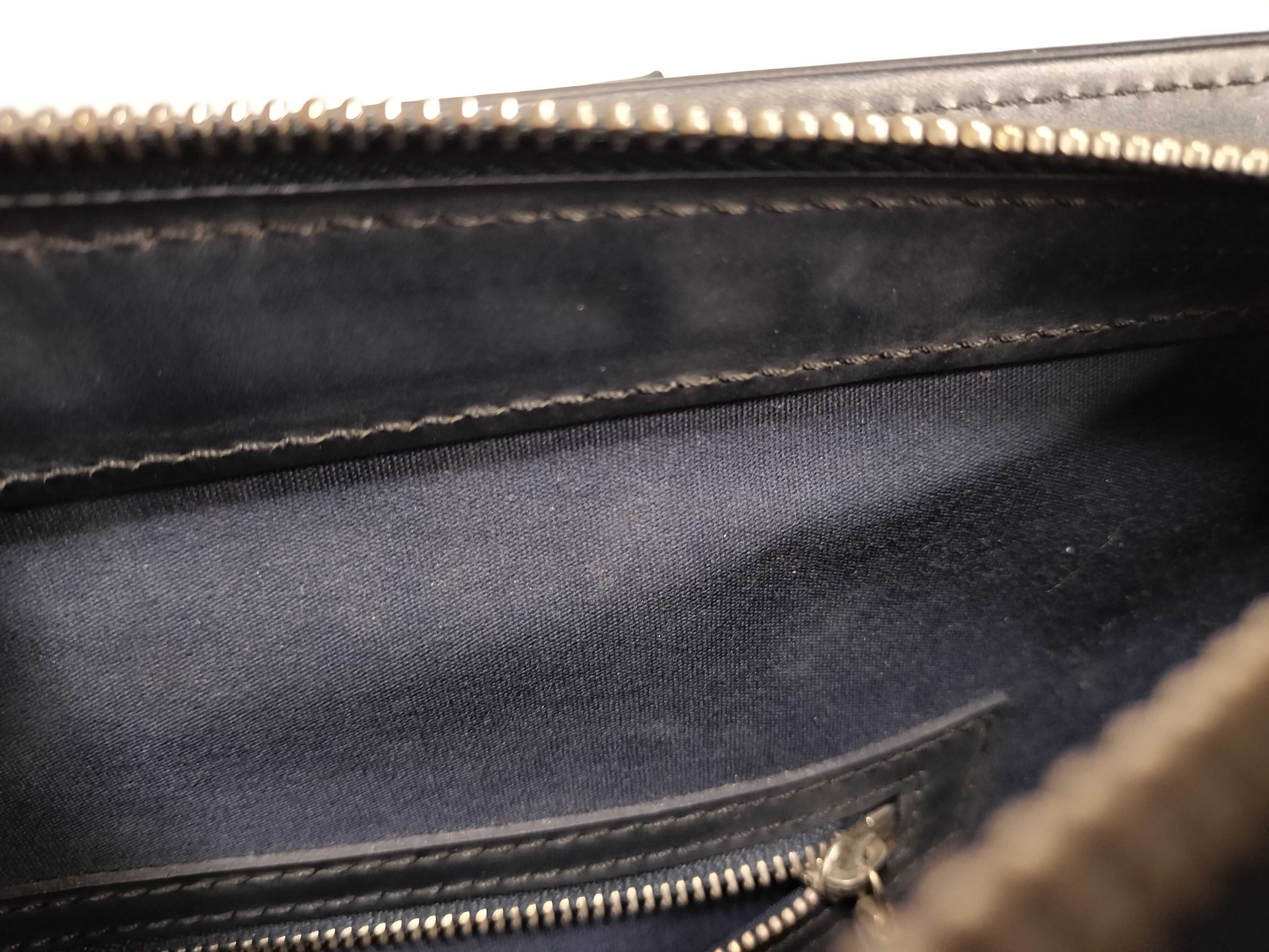 Monogram Matte Louis Vuitton Wilwood Monogram Matte Tote Bag — view 13