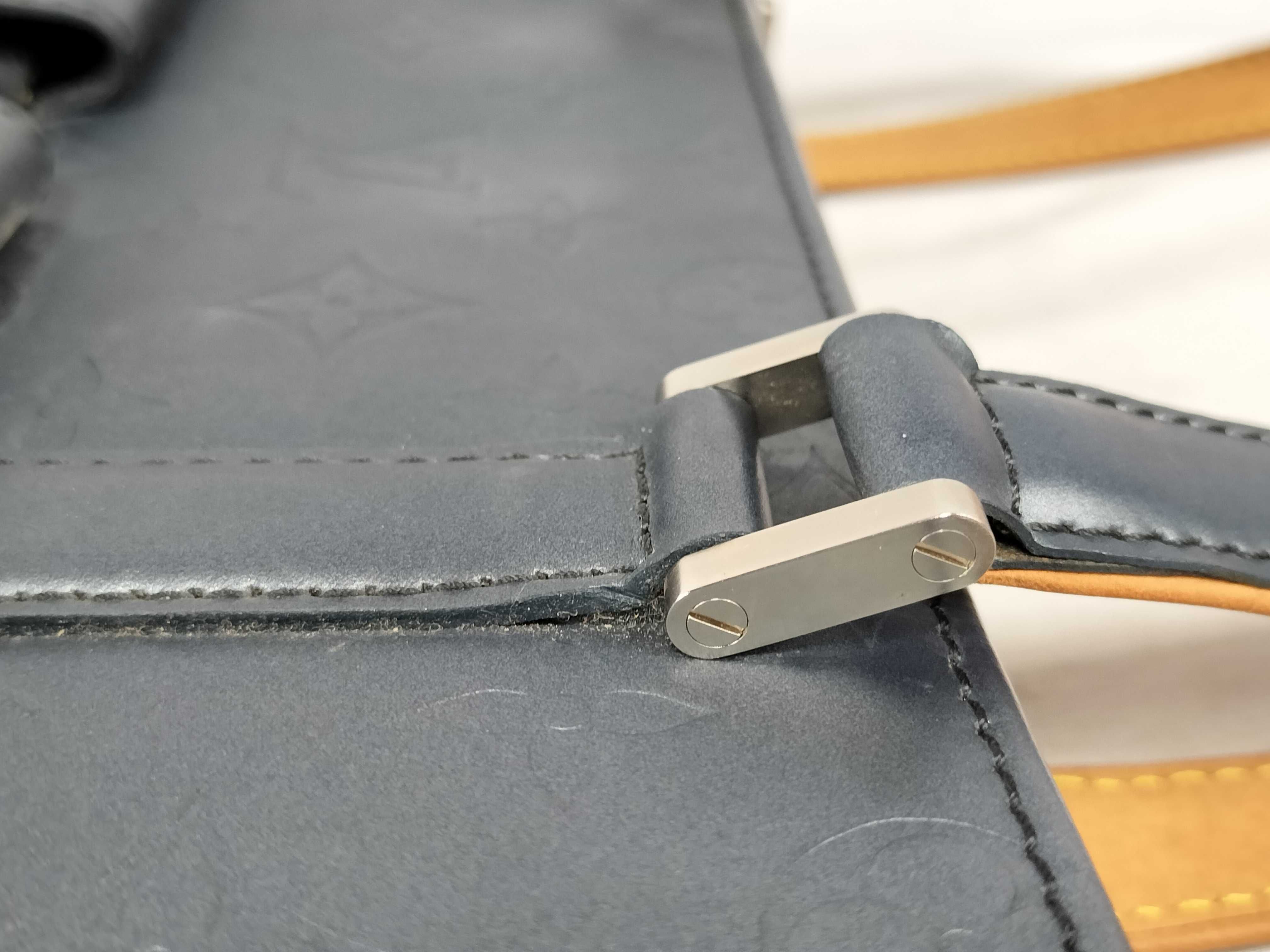 Monogram Matte Louis Vuitton Wilwood Monogram Matte Tote Bag — view 5