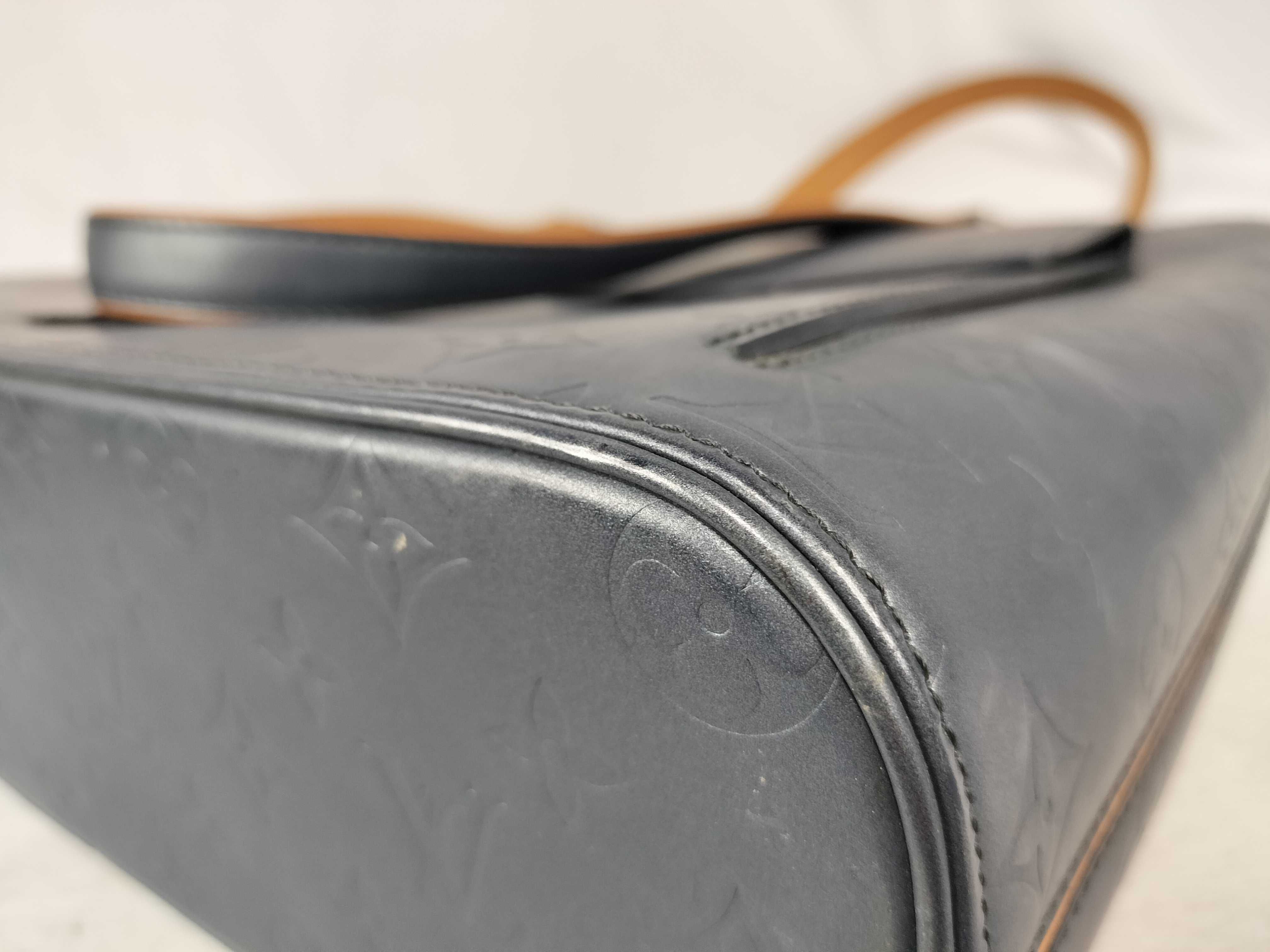 Monogram Matte Louis Vuitton Wilwood Monogram Matte Tote Bag — view 7