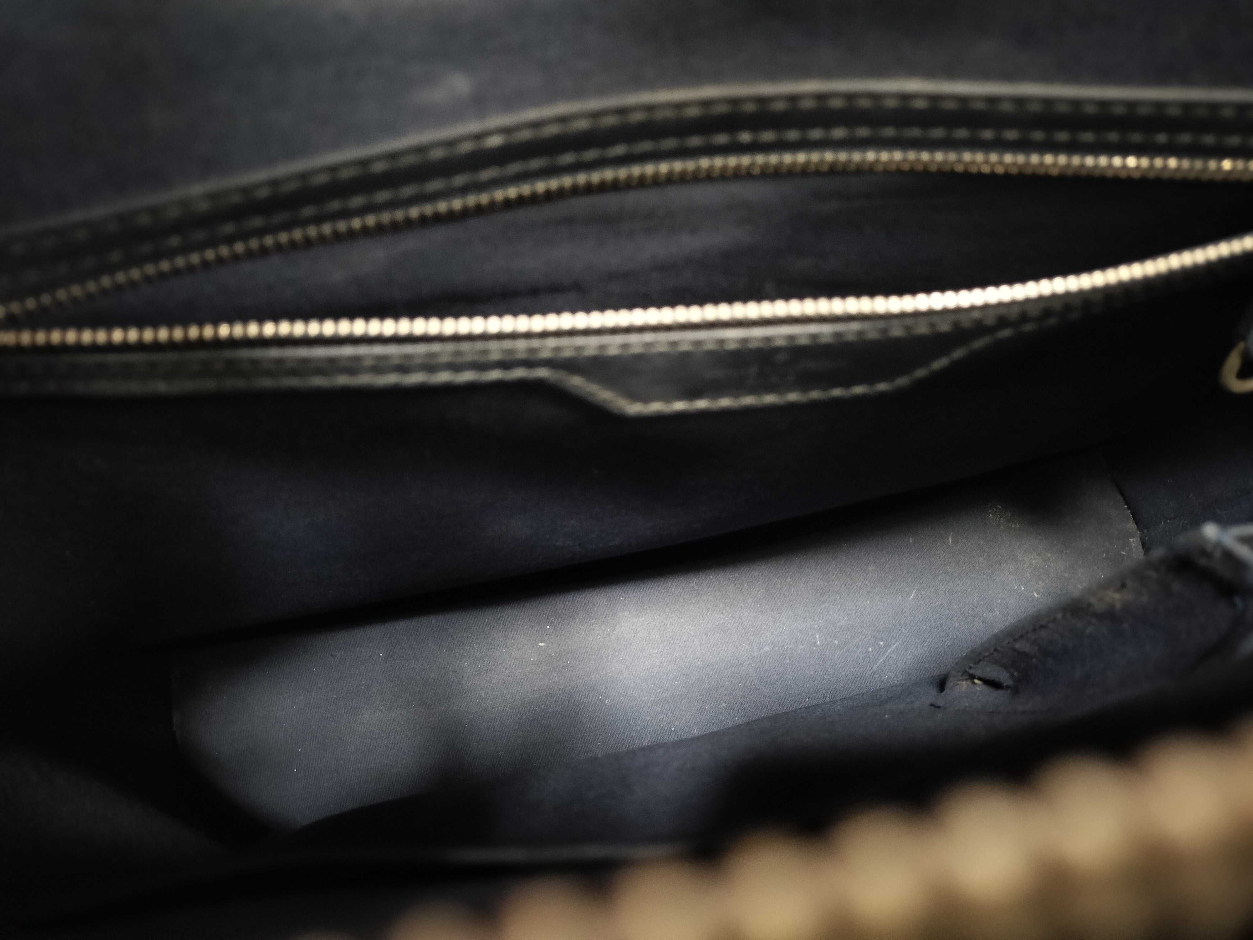 Monogram Matte Louis Vuitton Wilwood Monogram Matte Tote Bag — view 10