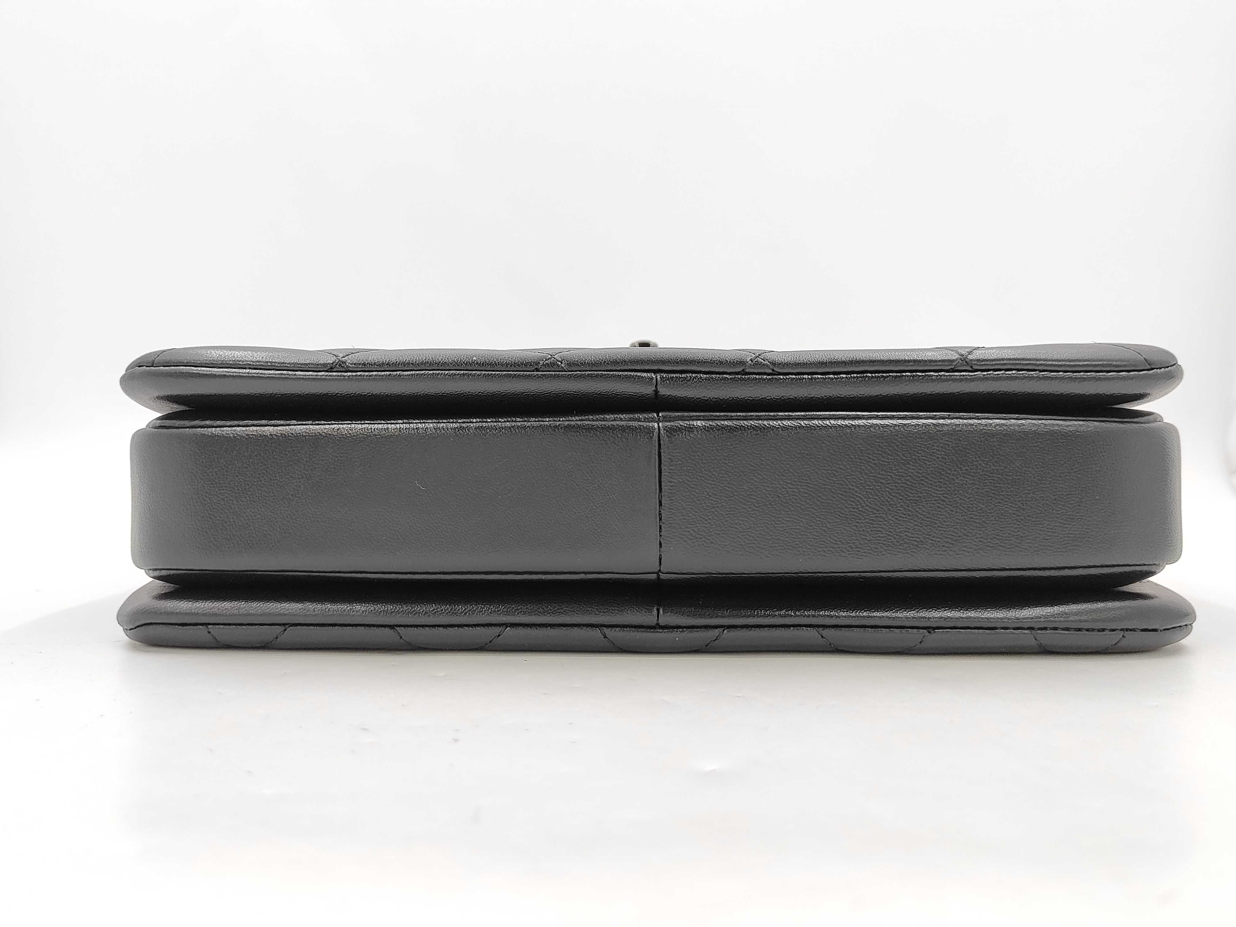 Trendy CC Matelassé Top Handle Handbag — view 7