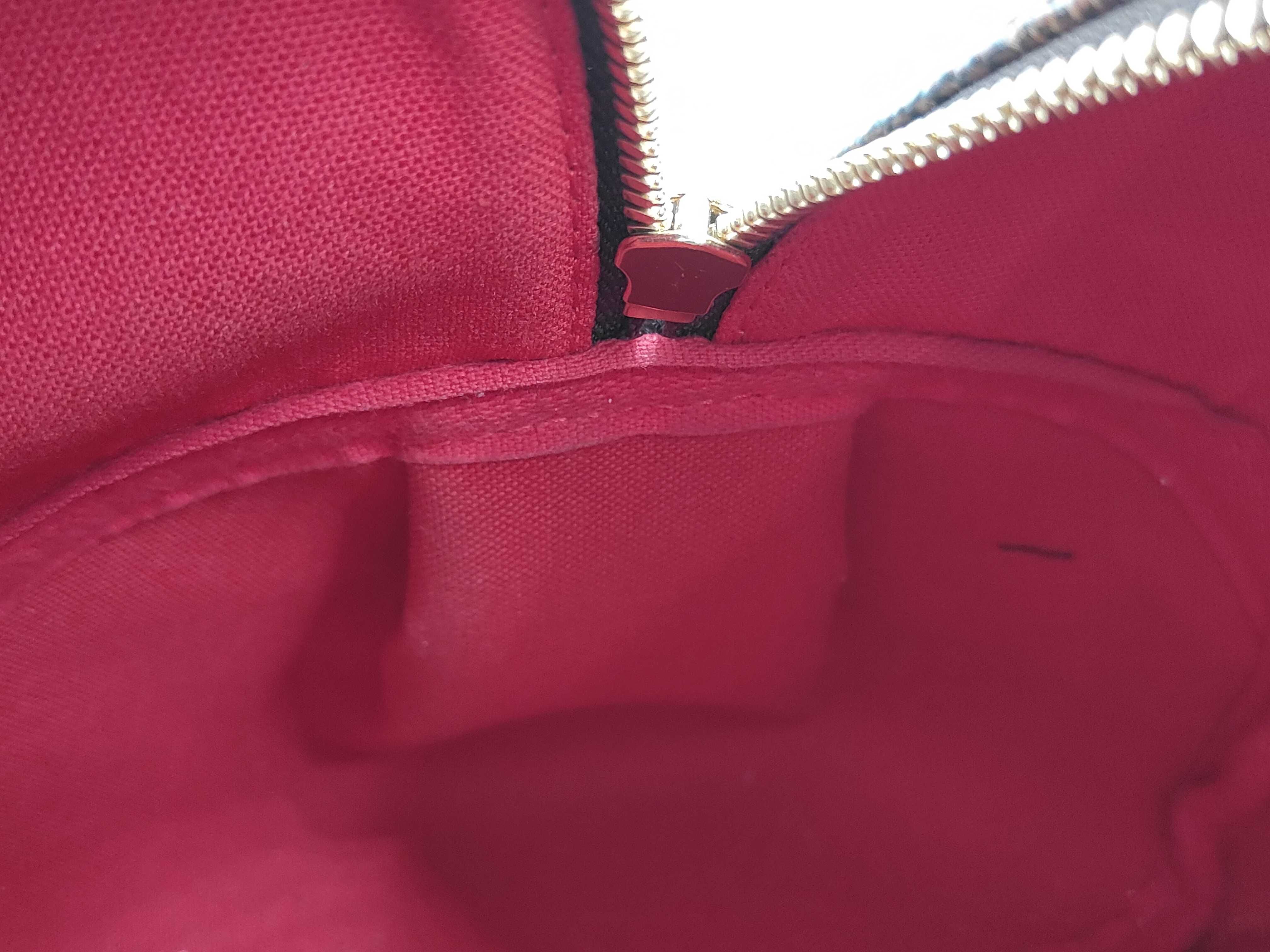 Damier LV Damier Boston Bag Shoulder Bag — view 11