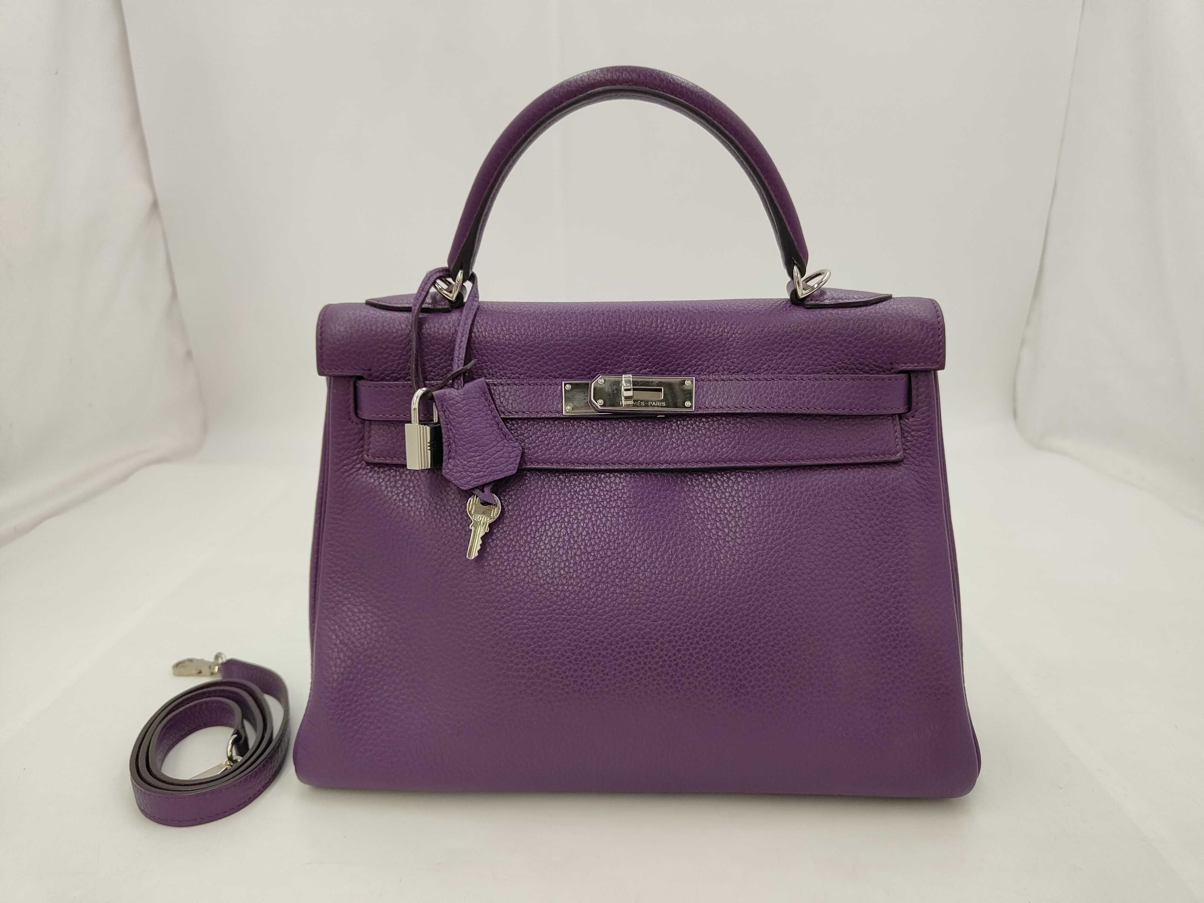 Kelly 32 Shoulder Bag