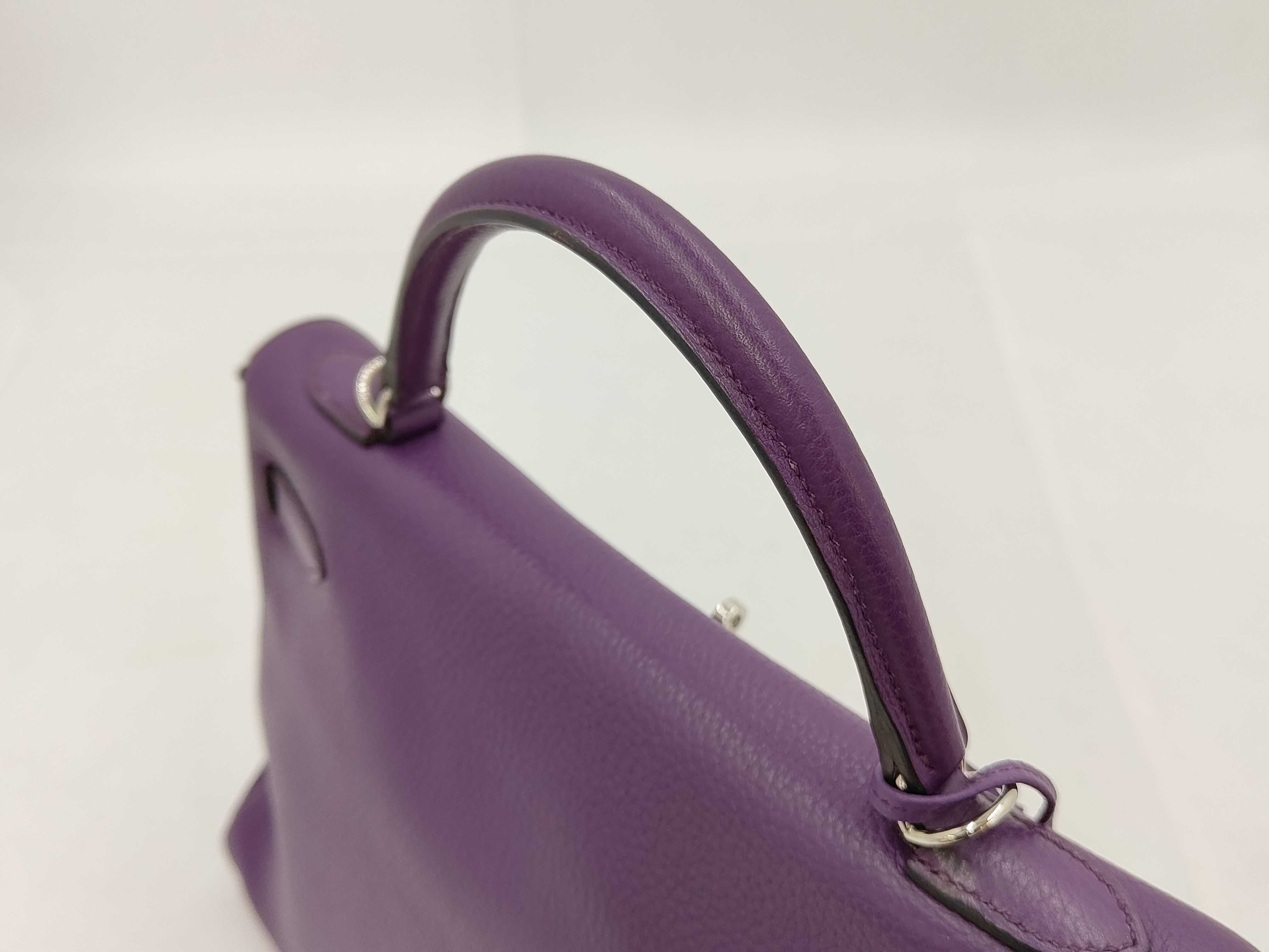 Kelly 32 Shoulder Bag — view 4