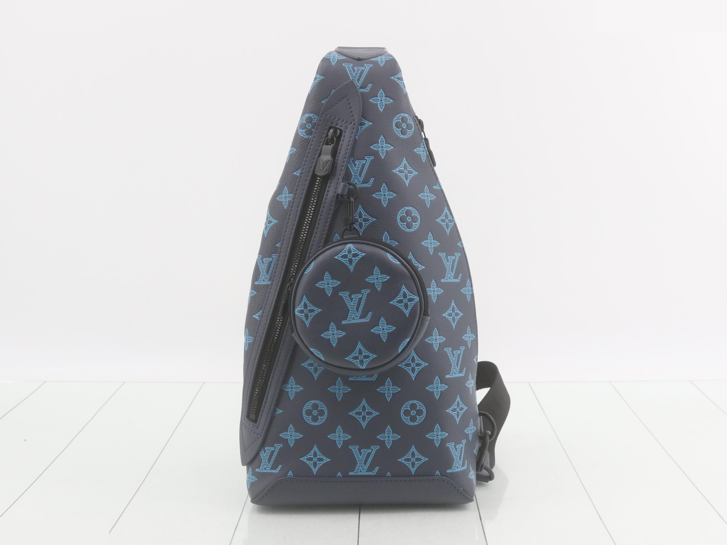 Monogram M46562 Monogram Shadow Duo Sling Bag RFID