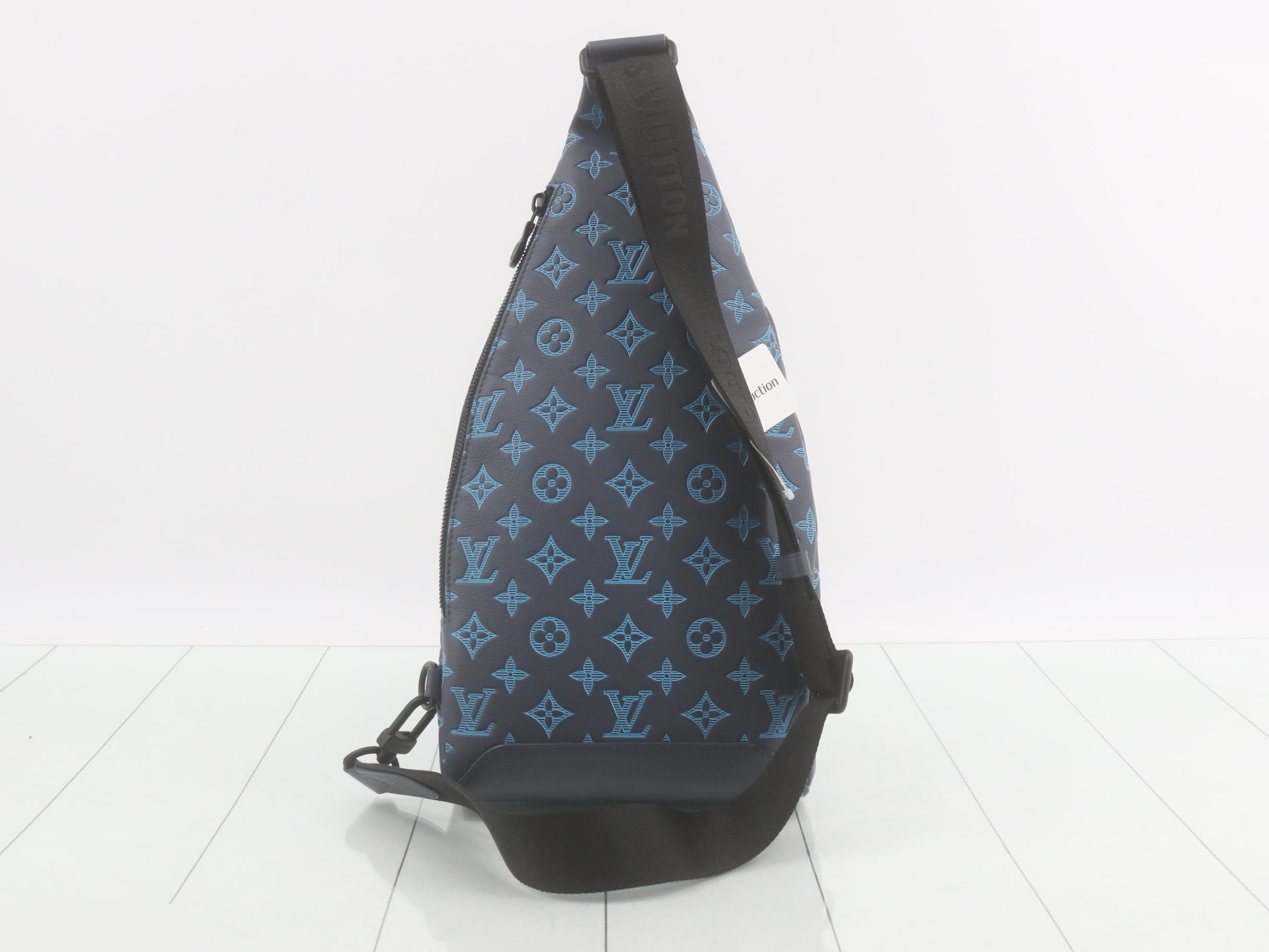Monogram M46562 Monogram Shadow Duo Sling Bag RFID — view 2