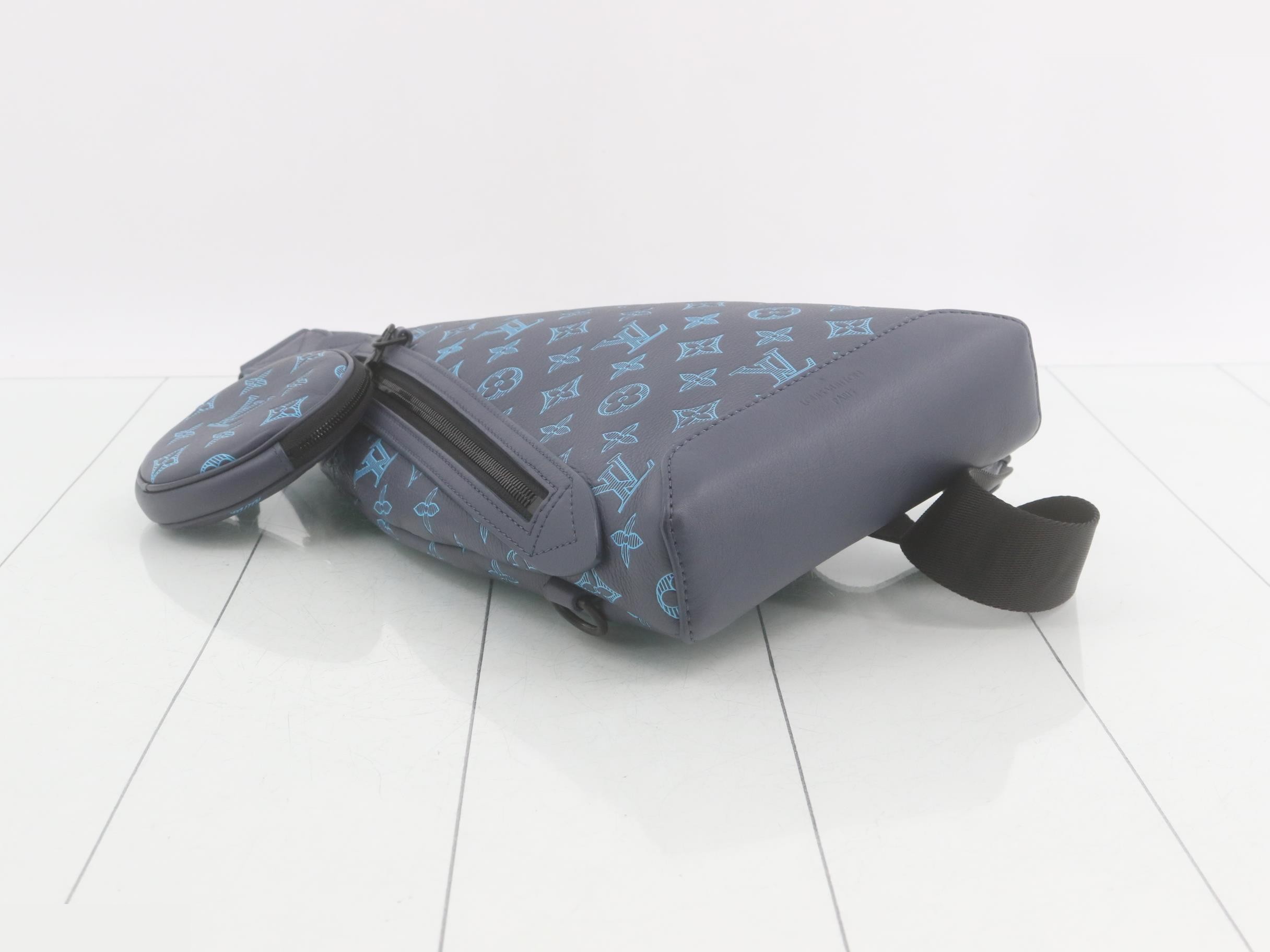 Monogram M46562 Monogram Shadow Duo Sling Bag RFID — view 5