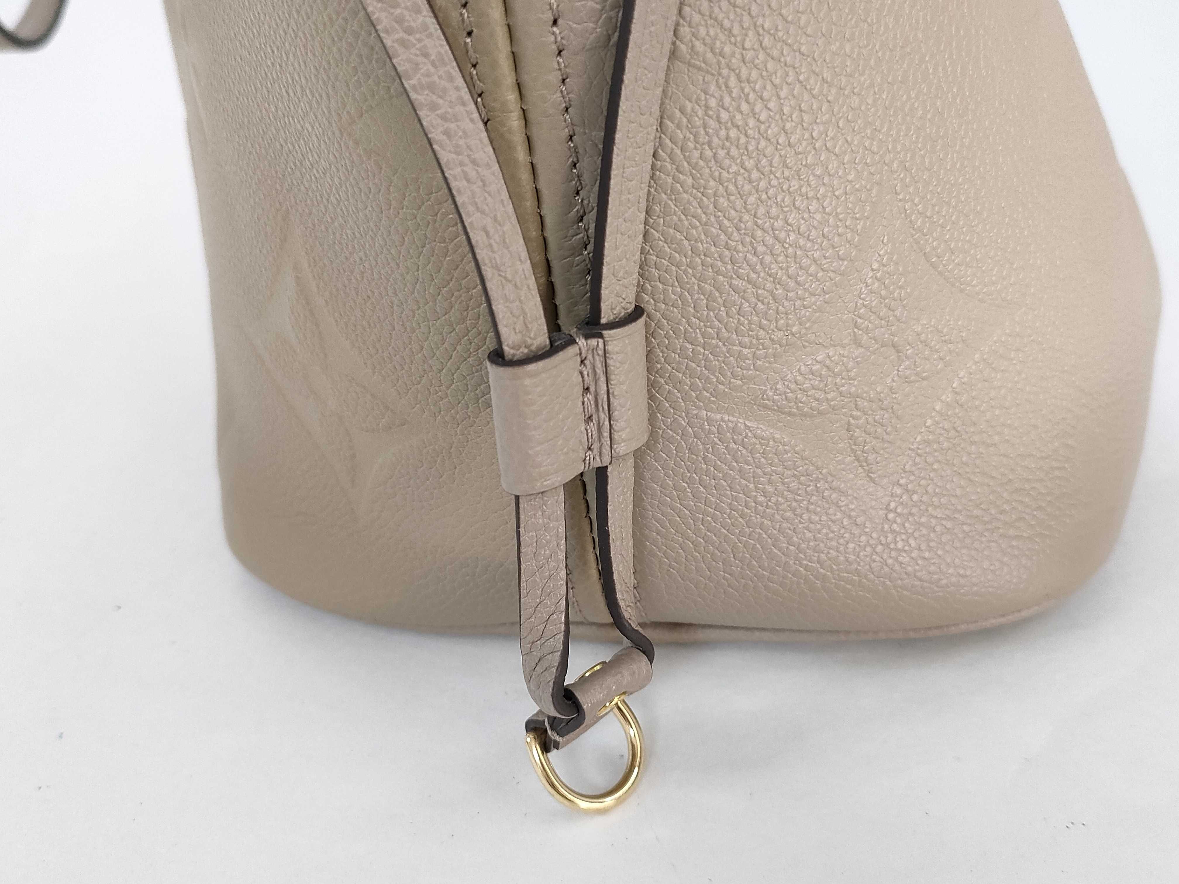 Monogram Empreinte Neverfull MM M45686 Beige RFID-detectable tote bag — view 13