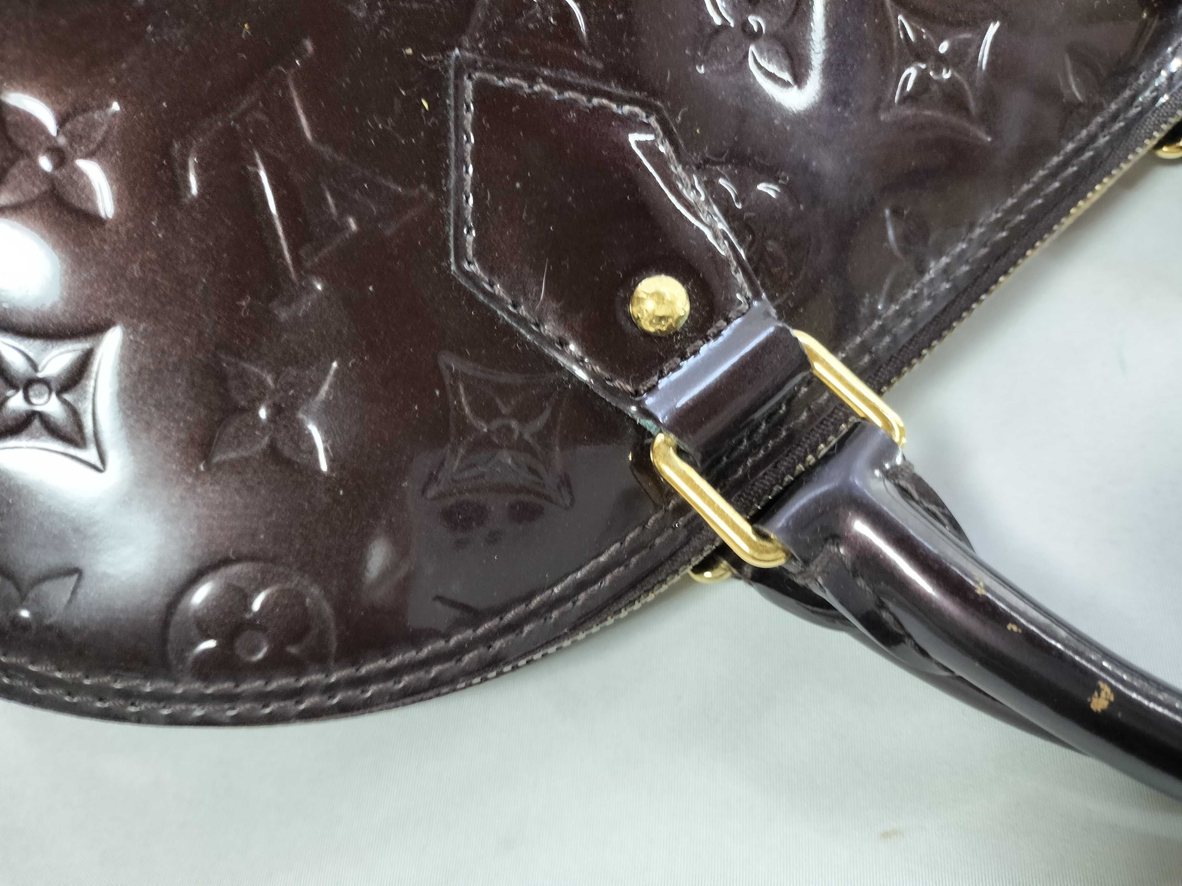 Vernis Alma PM Amarante Handbag — view 5