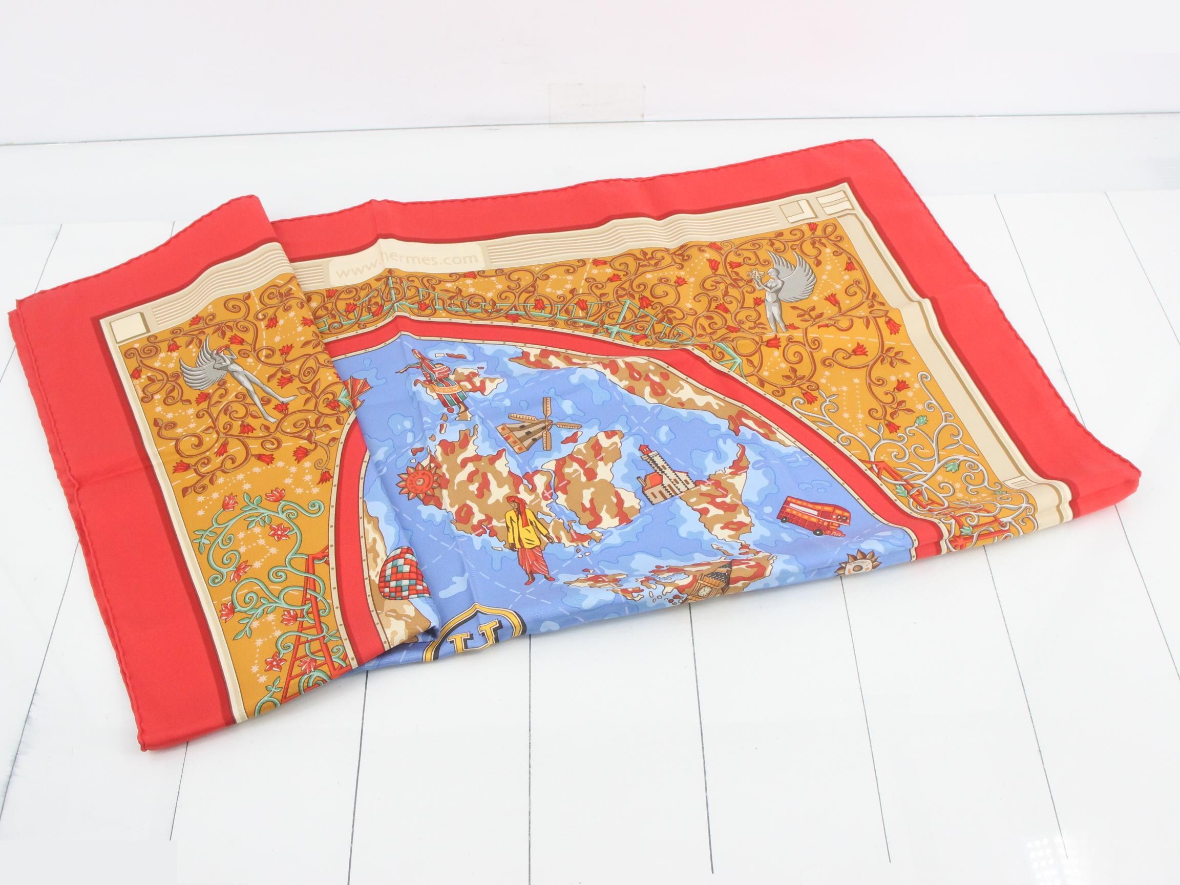 Red scarf — view 3