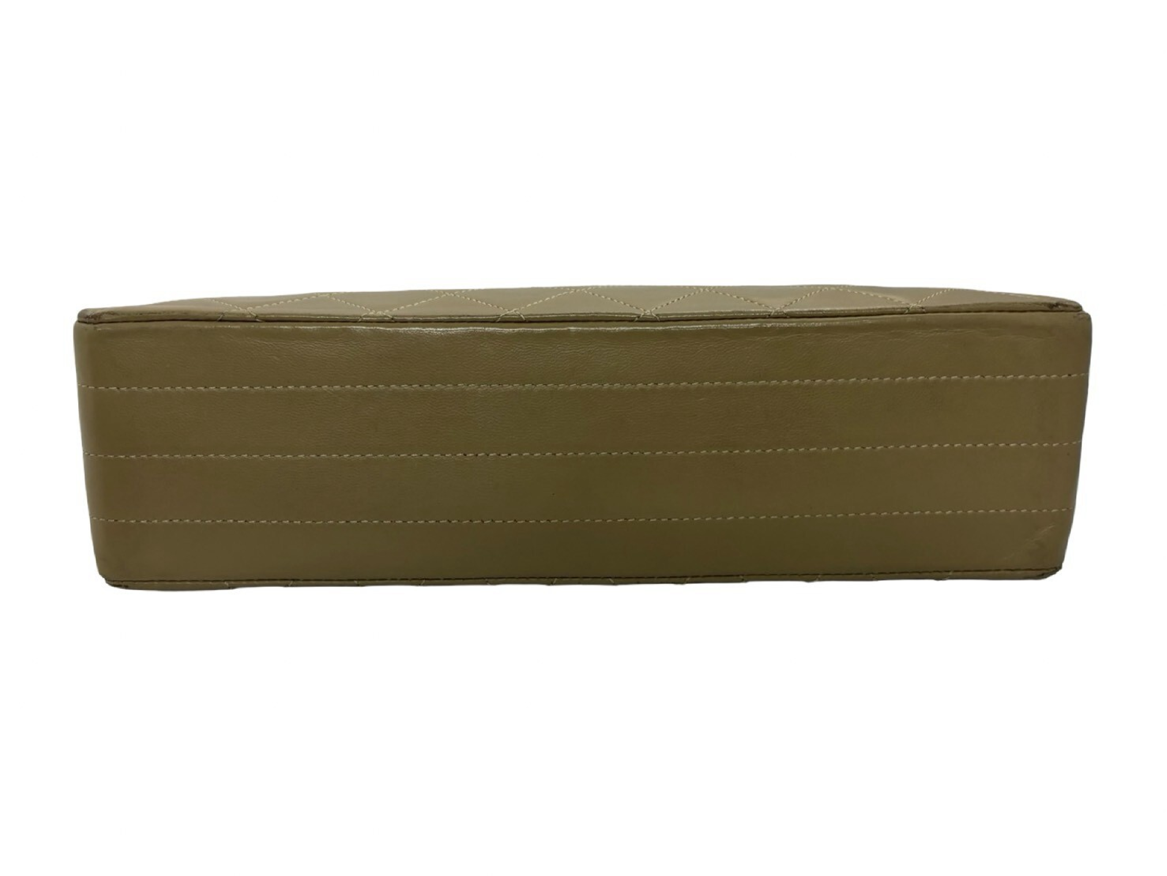 Matelassé 25 Chain Shoulder Bag — view 5