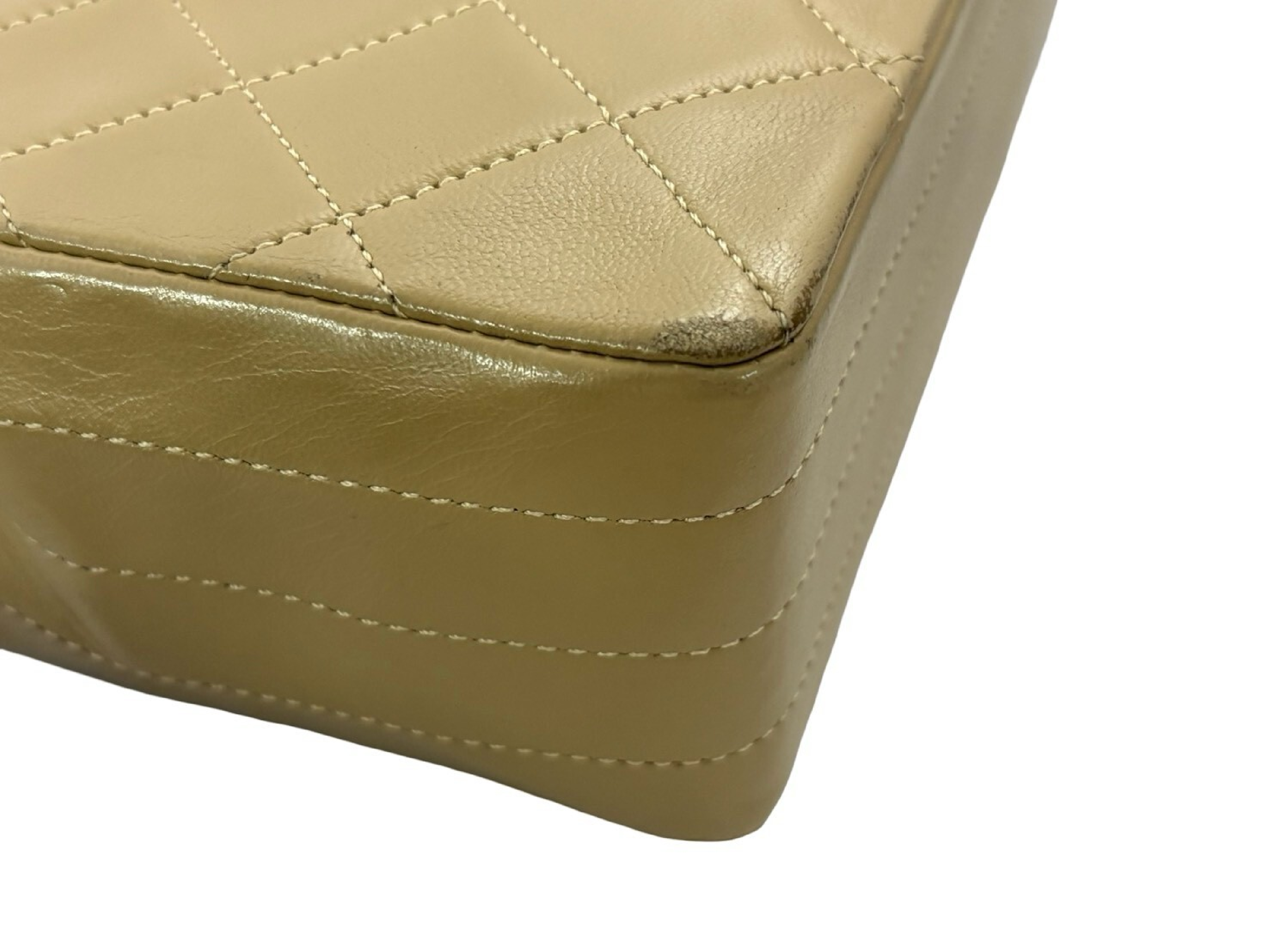 Matelassé 25 Chain Shoulder Bag — view 6