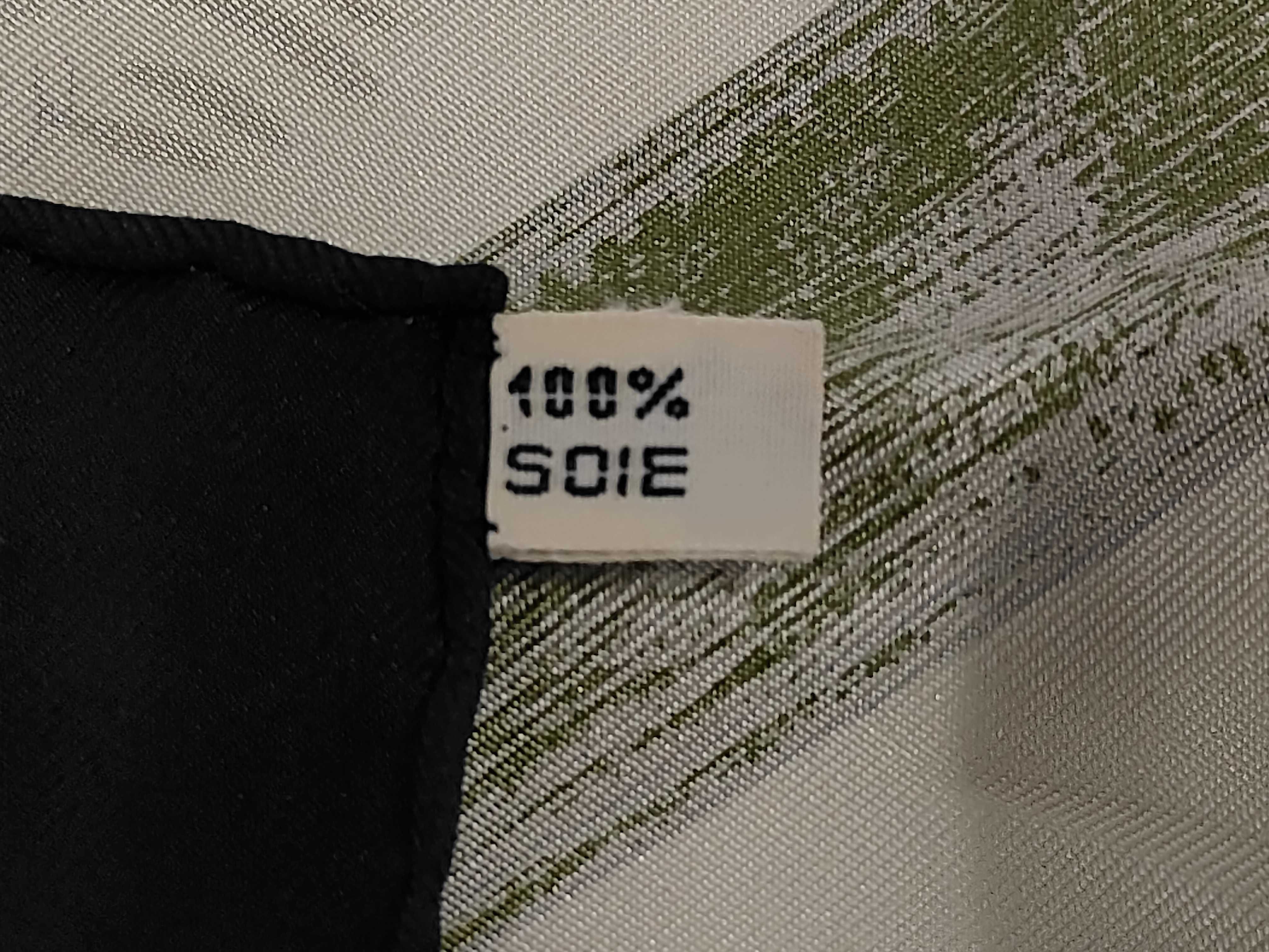 Carre (black) and other accessories — view 3