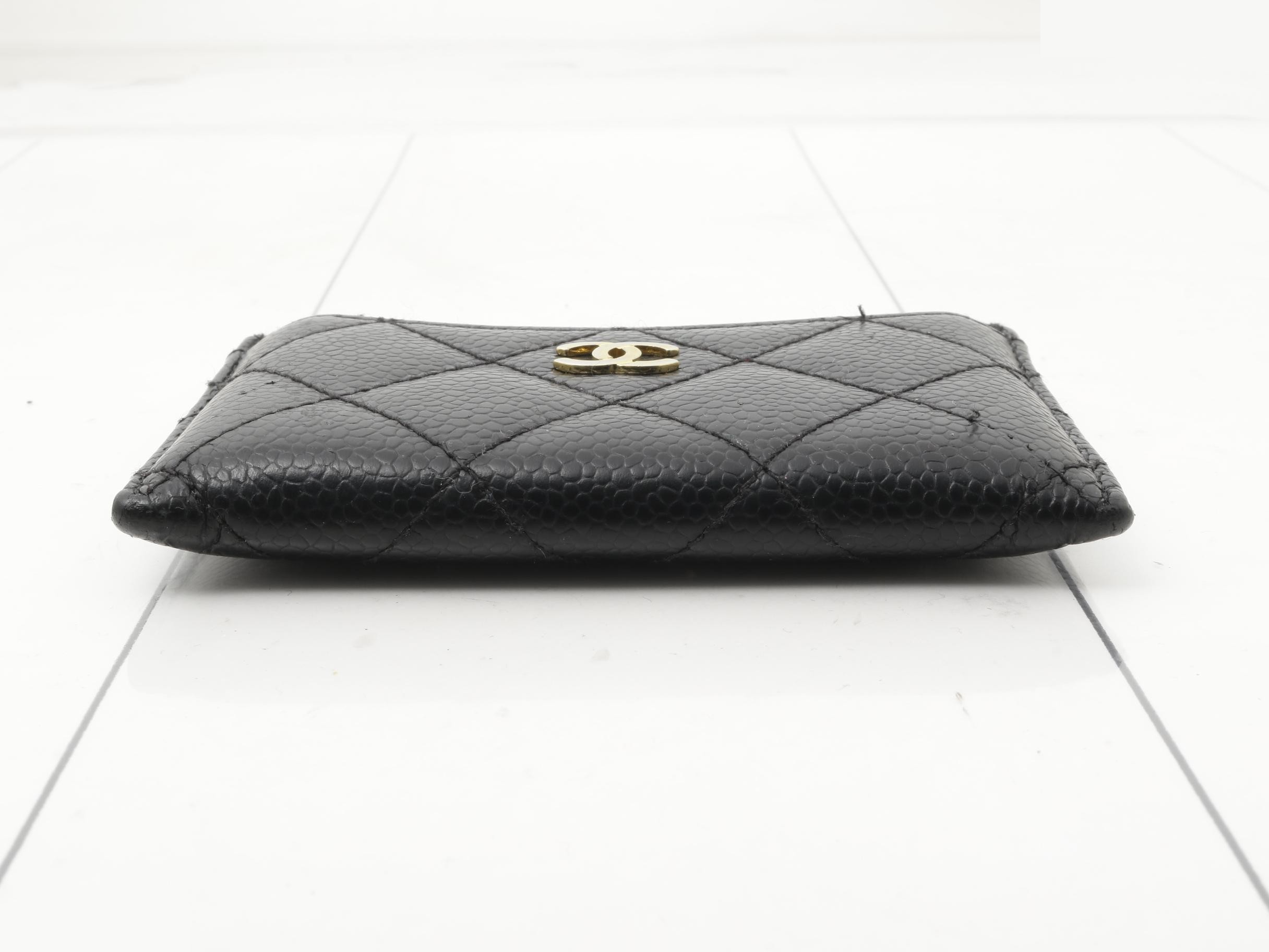 Matelassé (bag) and card case — view 3