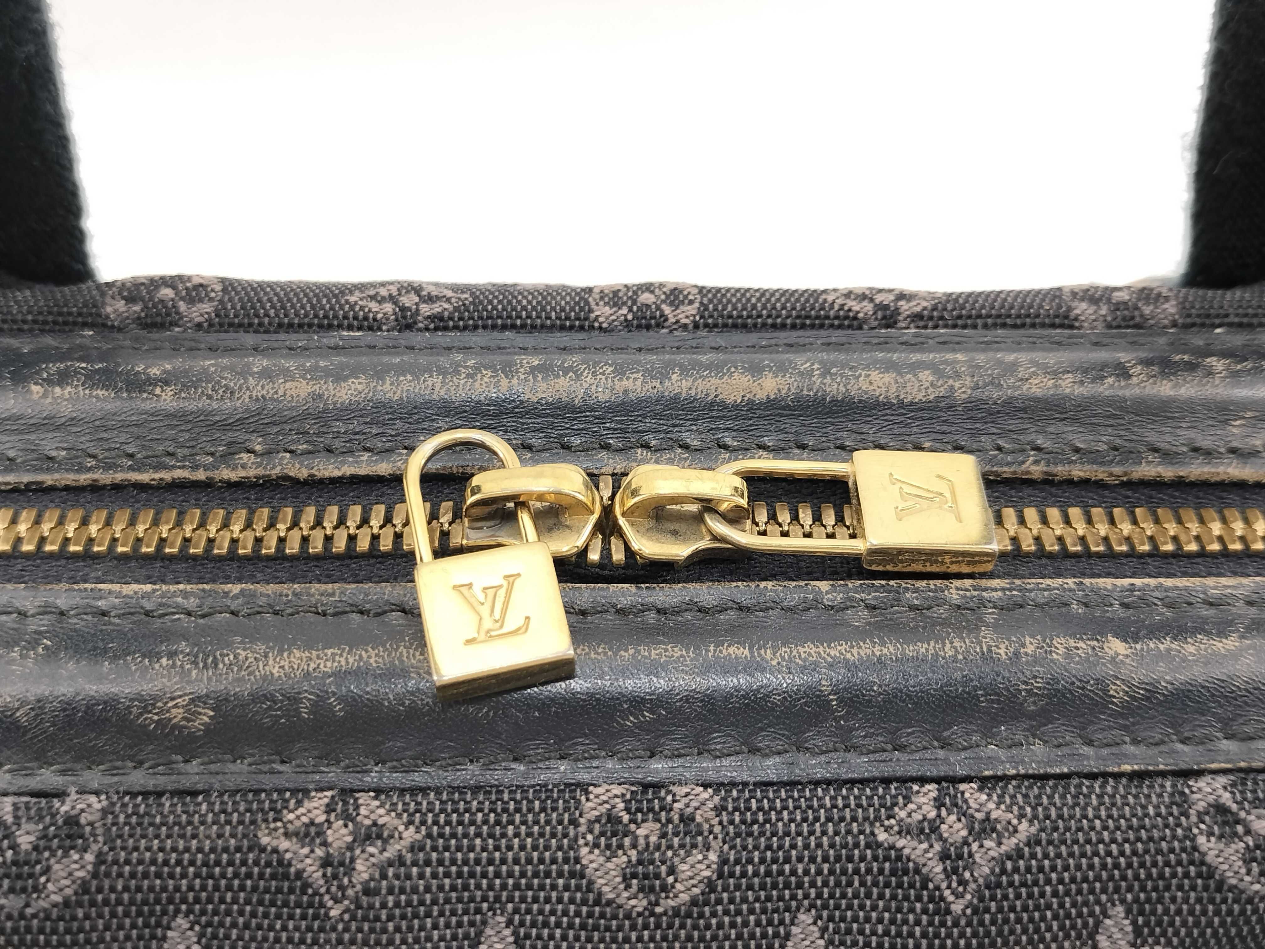 Monogram Mini Louis Vuitton M92414 Josephine Handbag 20 Handbag — view 4