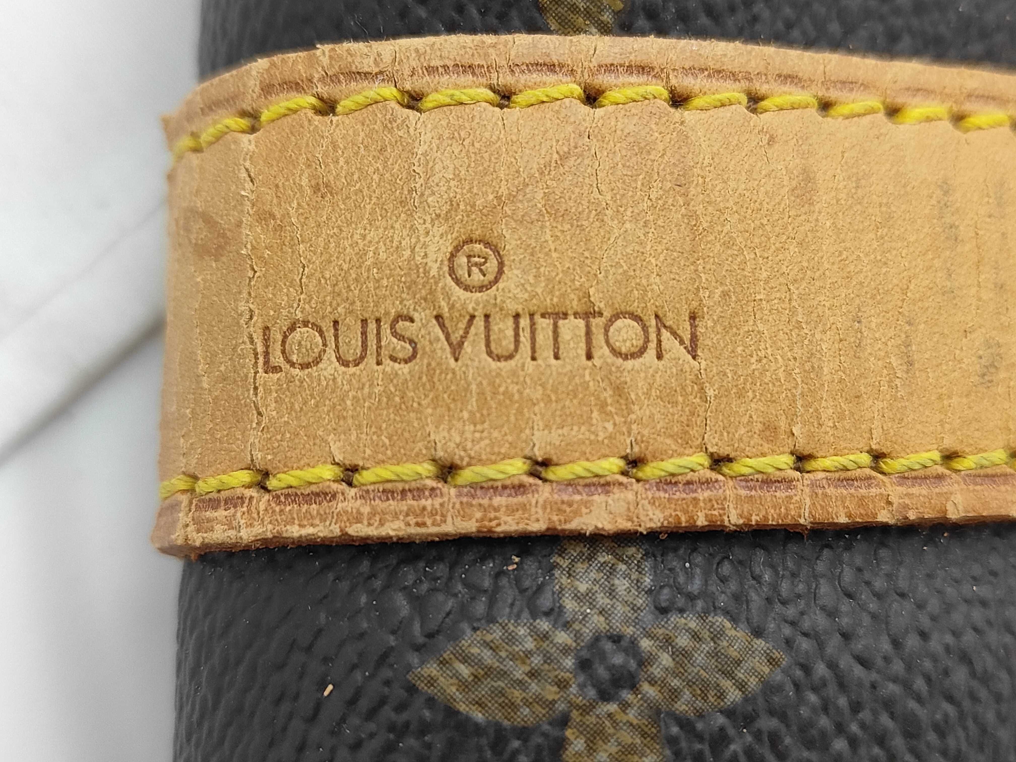 Louis Vuitton Keepall Bandoulière Boston Bag — view 11