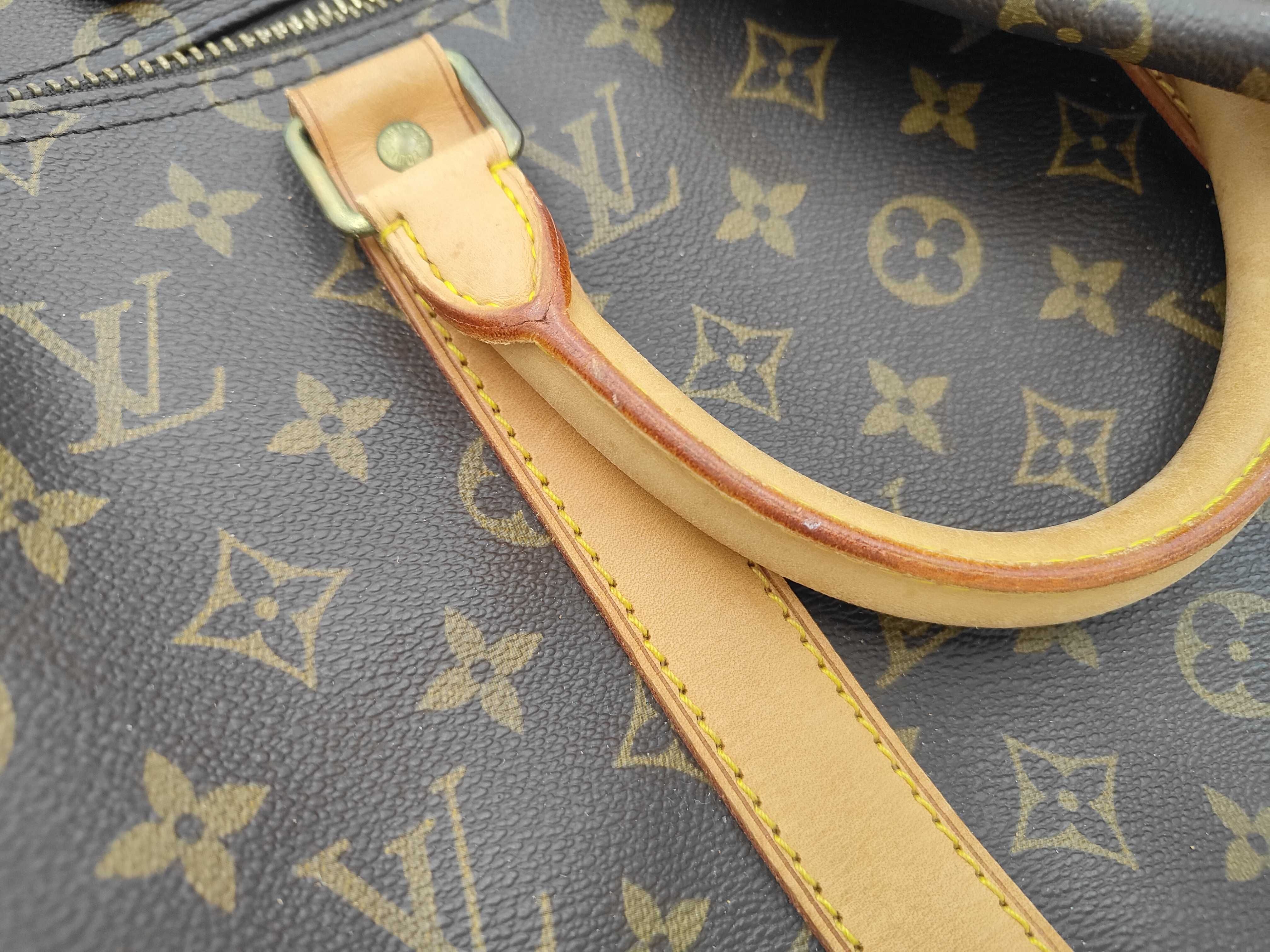 Louis Vuitton Keepall Bandoulière Boston Bag — view 13