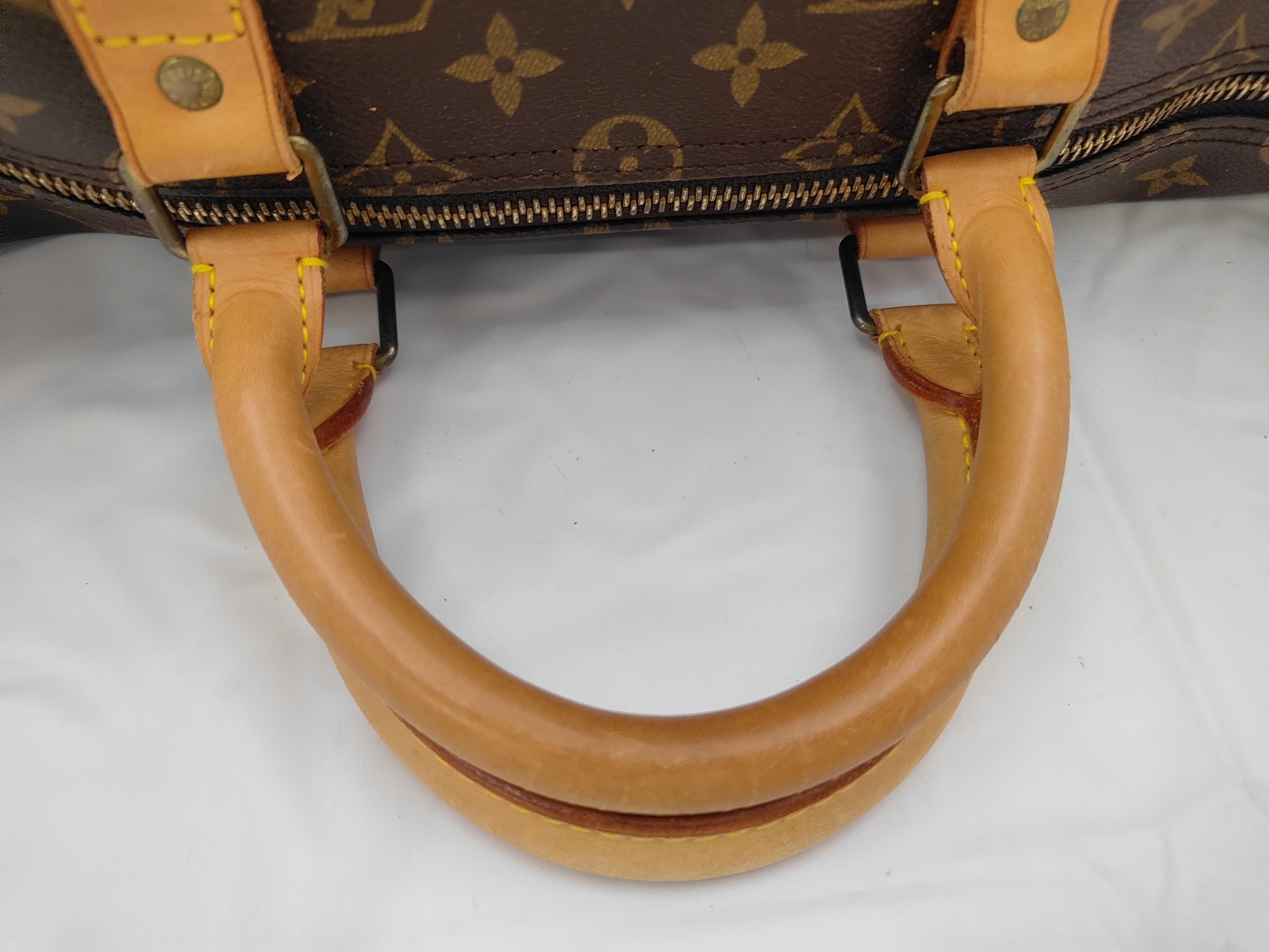 Louis Vuitton Keepall Bandoulière Boston Bag — view 3
