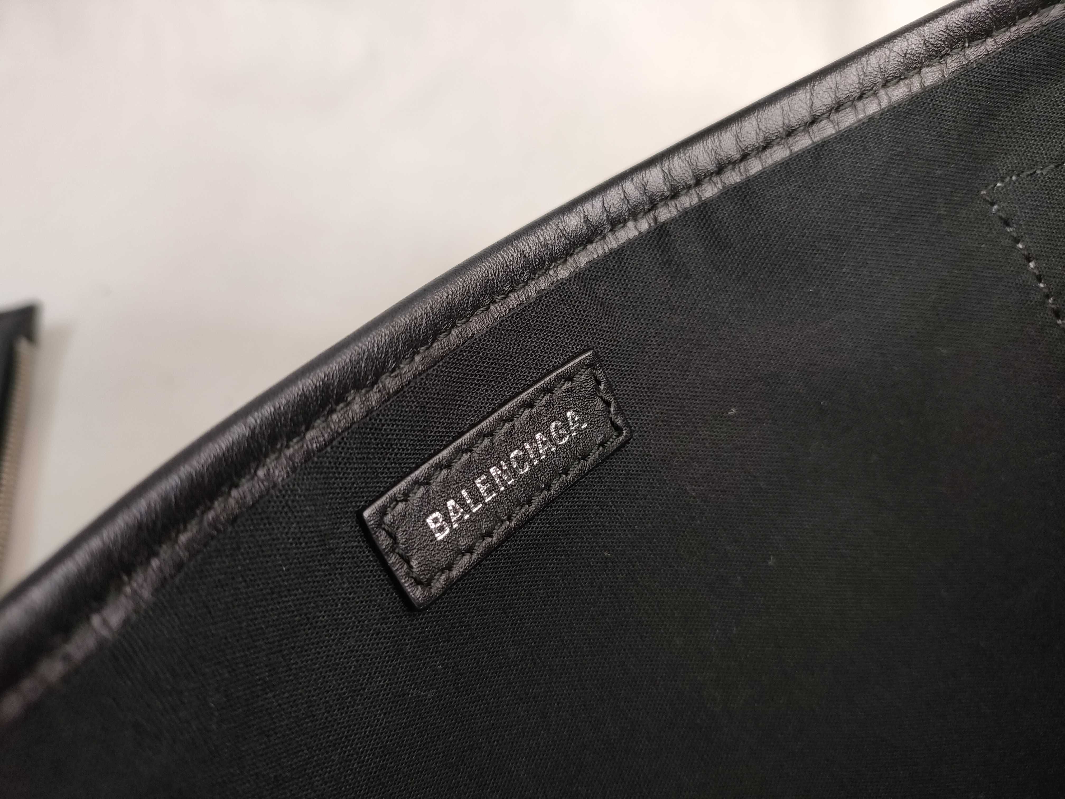 Navy Cabas S Tote Bag — view 10