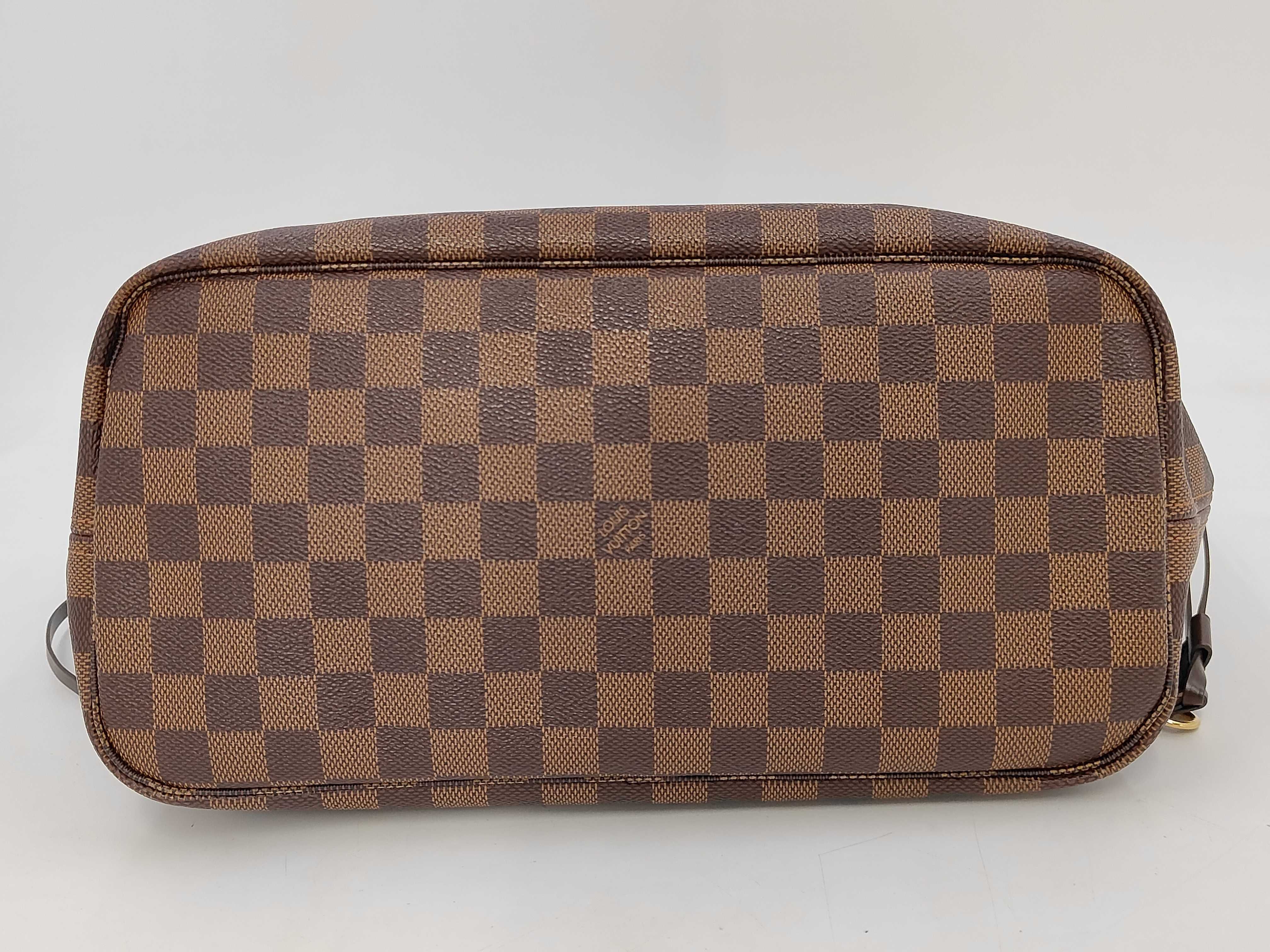 Damier N41358 Neverfull MM Tote Bag — view 3
