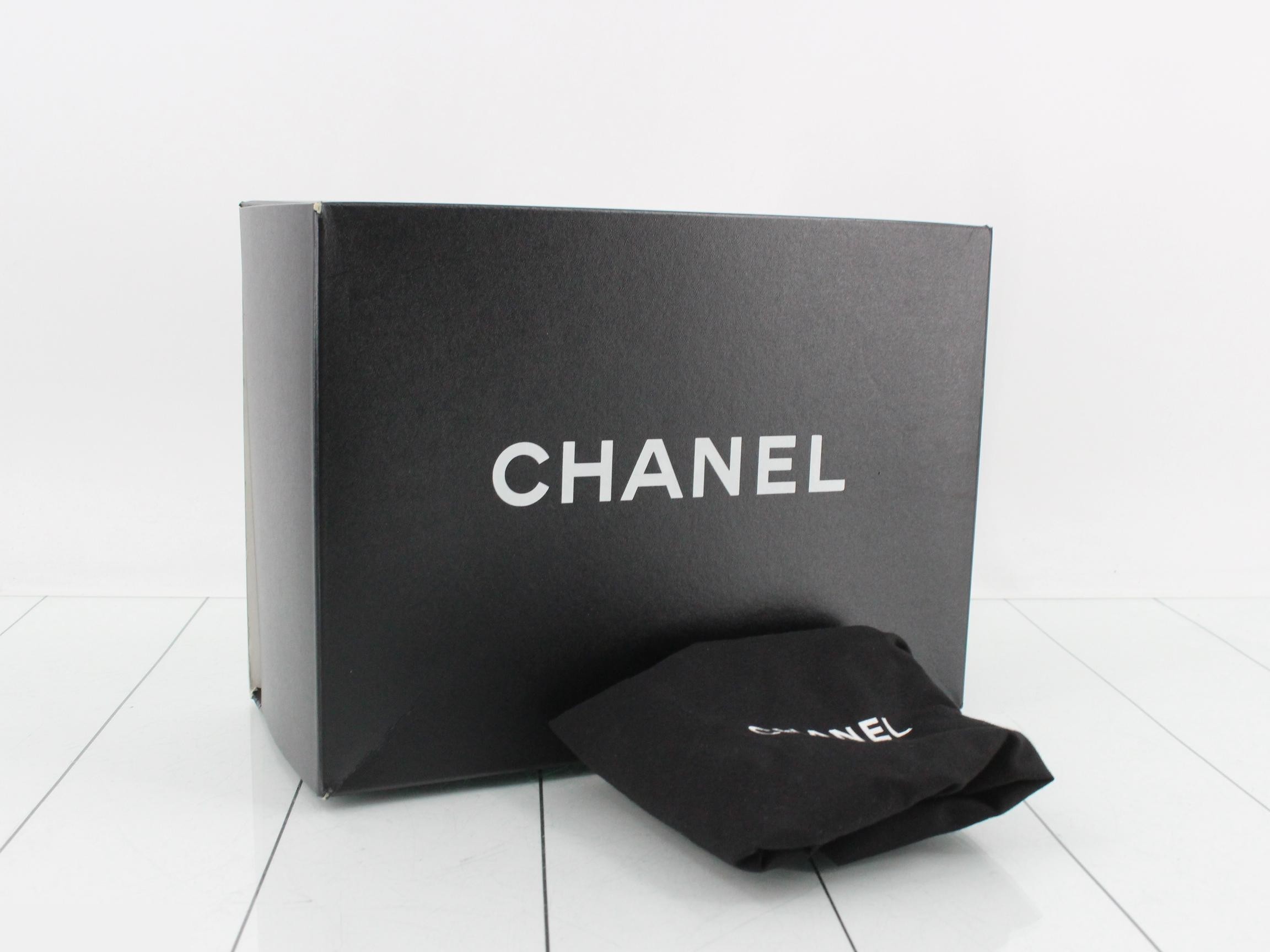 Cambon Line (Bag) - Mini Bowling Bag — view 7