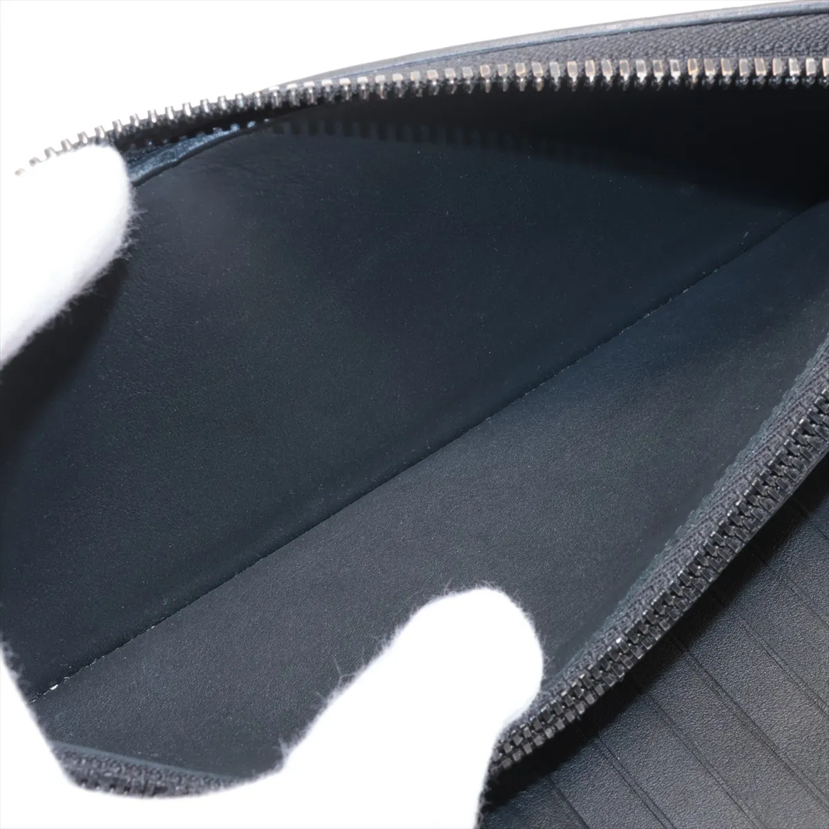 LV Aerogram Zippy Wallet Vertical M81743 Noir Round Zip Wallet (RFID detected) — view 6