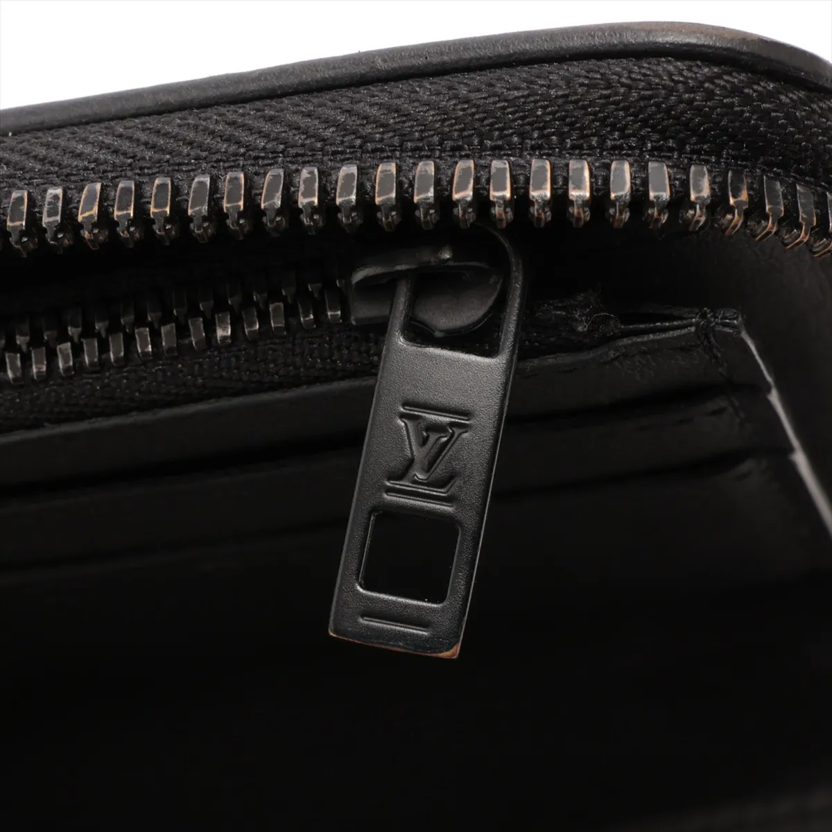 LV Aerogram Zippy Wallet Vertical M81743 Noir Round Zip Wallet (RFID detected) — view 9