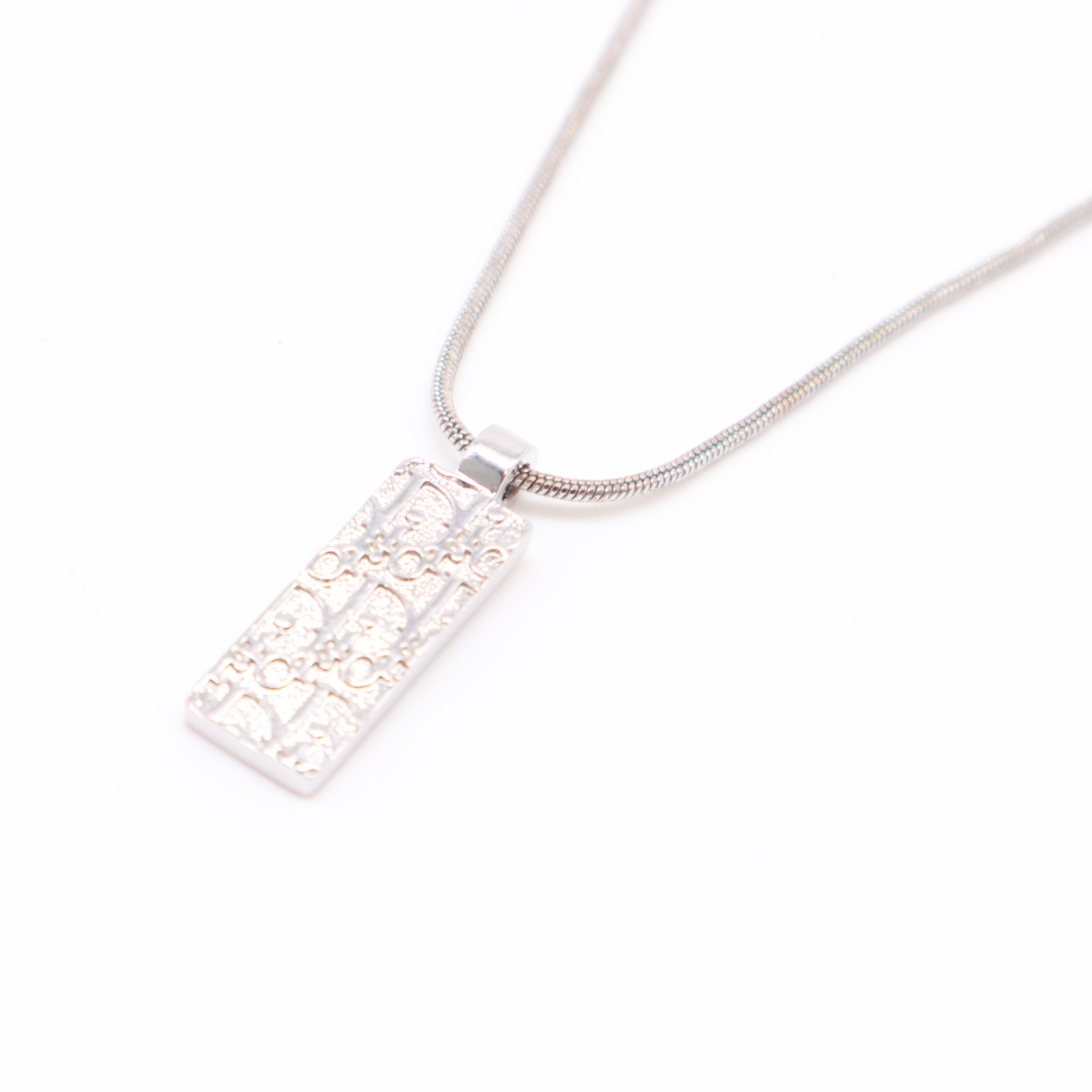 Trotter Plate Necklace Metal Necklace — view 3