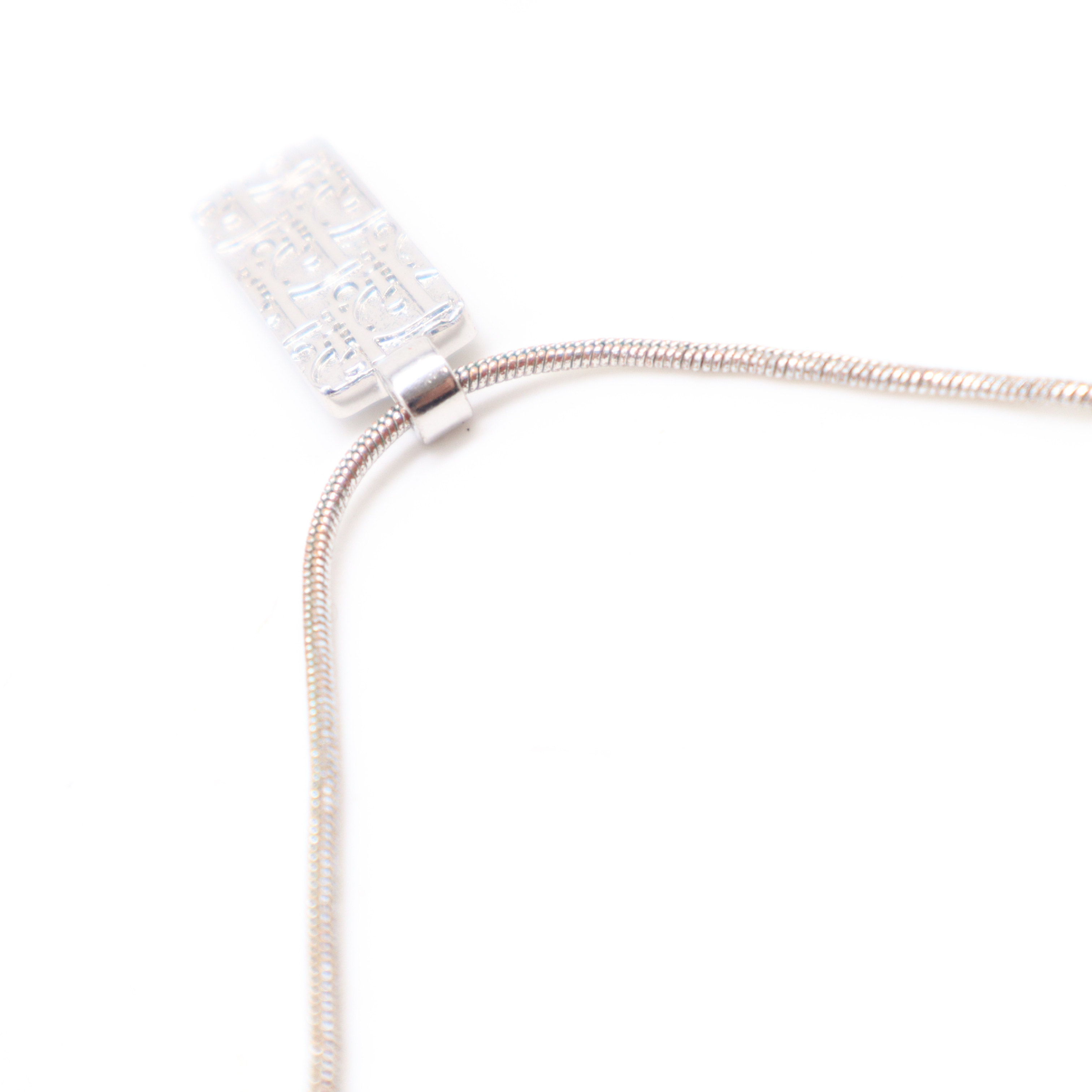 Trotter Plate Necklace Metal Necklace — view 6