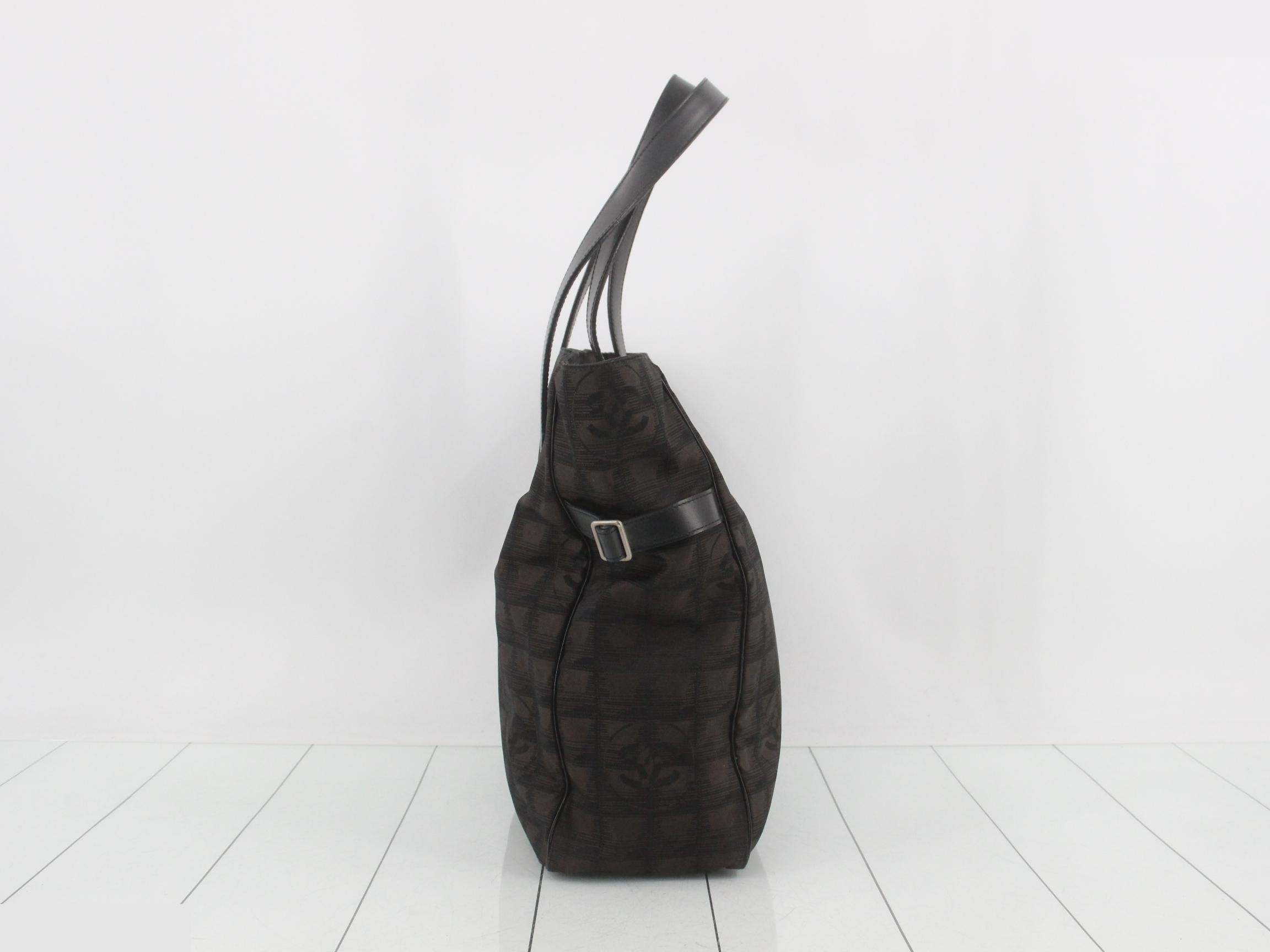 New Travel Line GM Tote Bag, Series 9, Dark Brown — view 4
