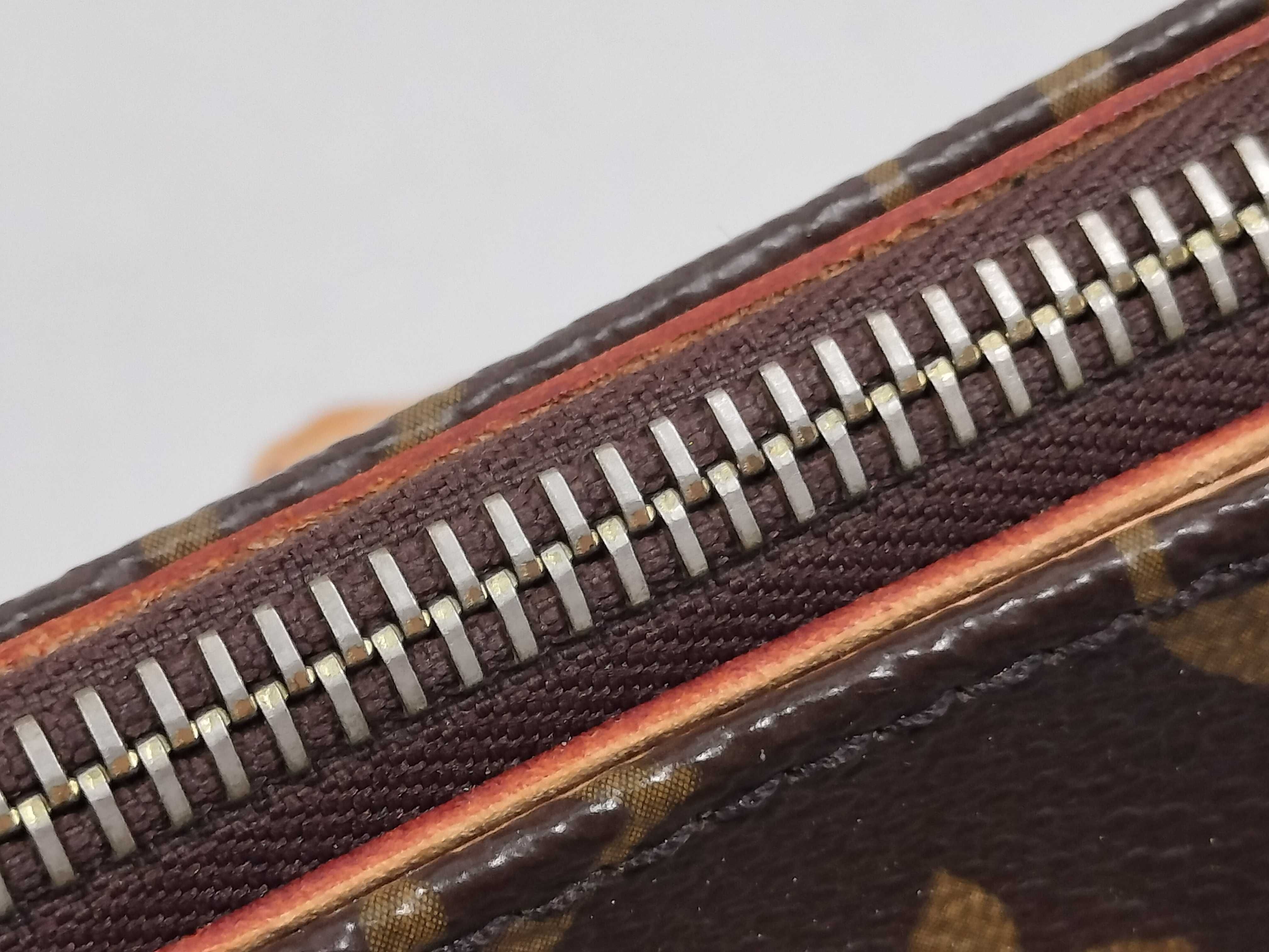 Monogram Louis Vuitton Popincourt Handbag M40009 Handbag — view 8