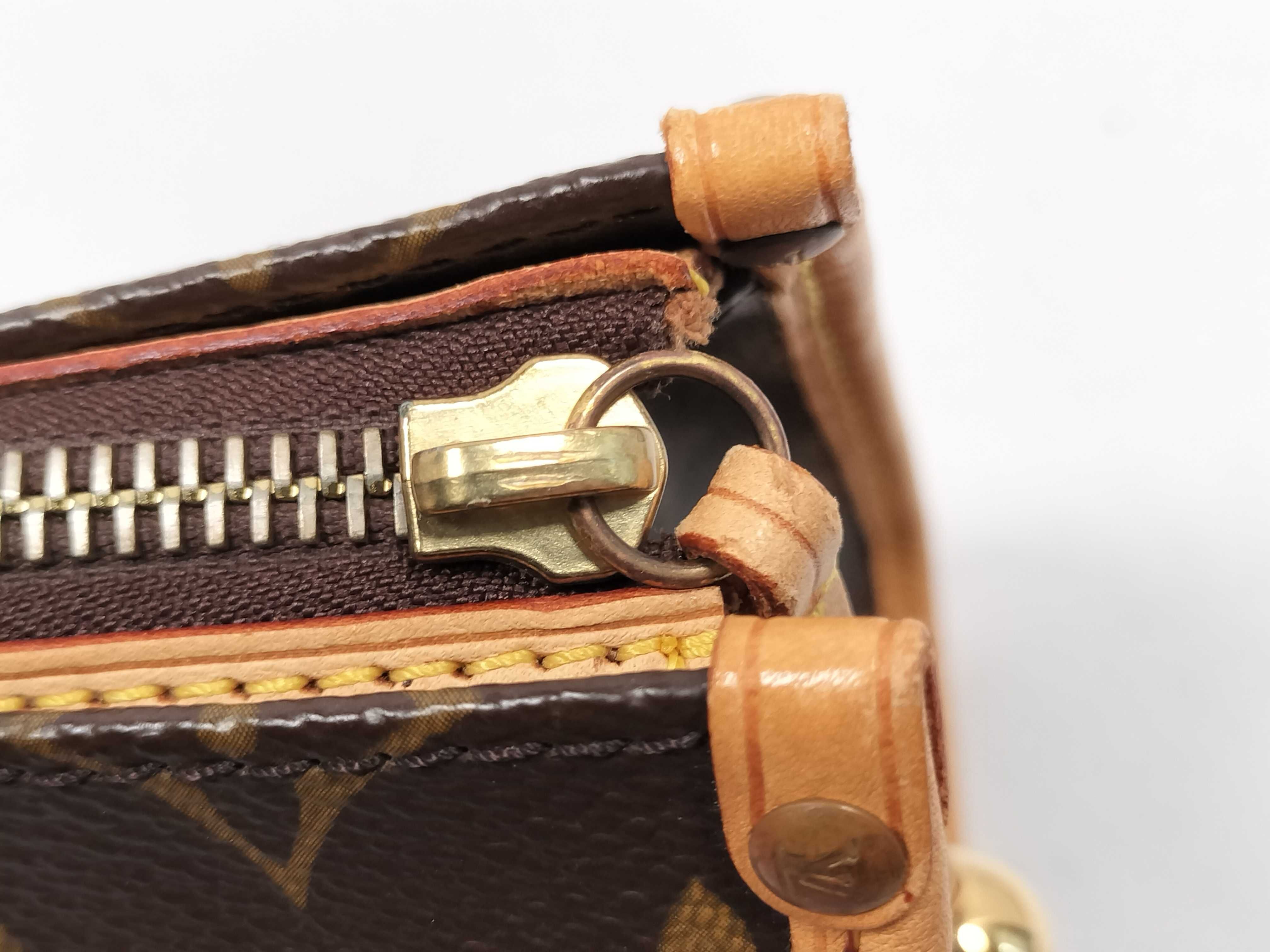 Monogram Louis Vuitton Popincourt Handbag M40009 Handbag — view 9