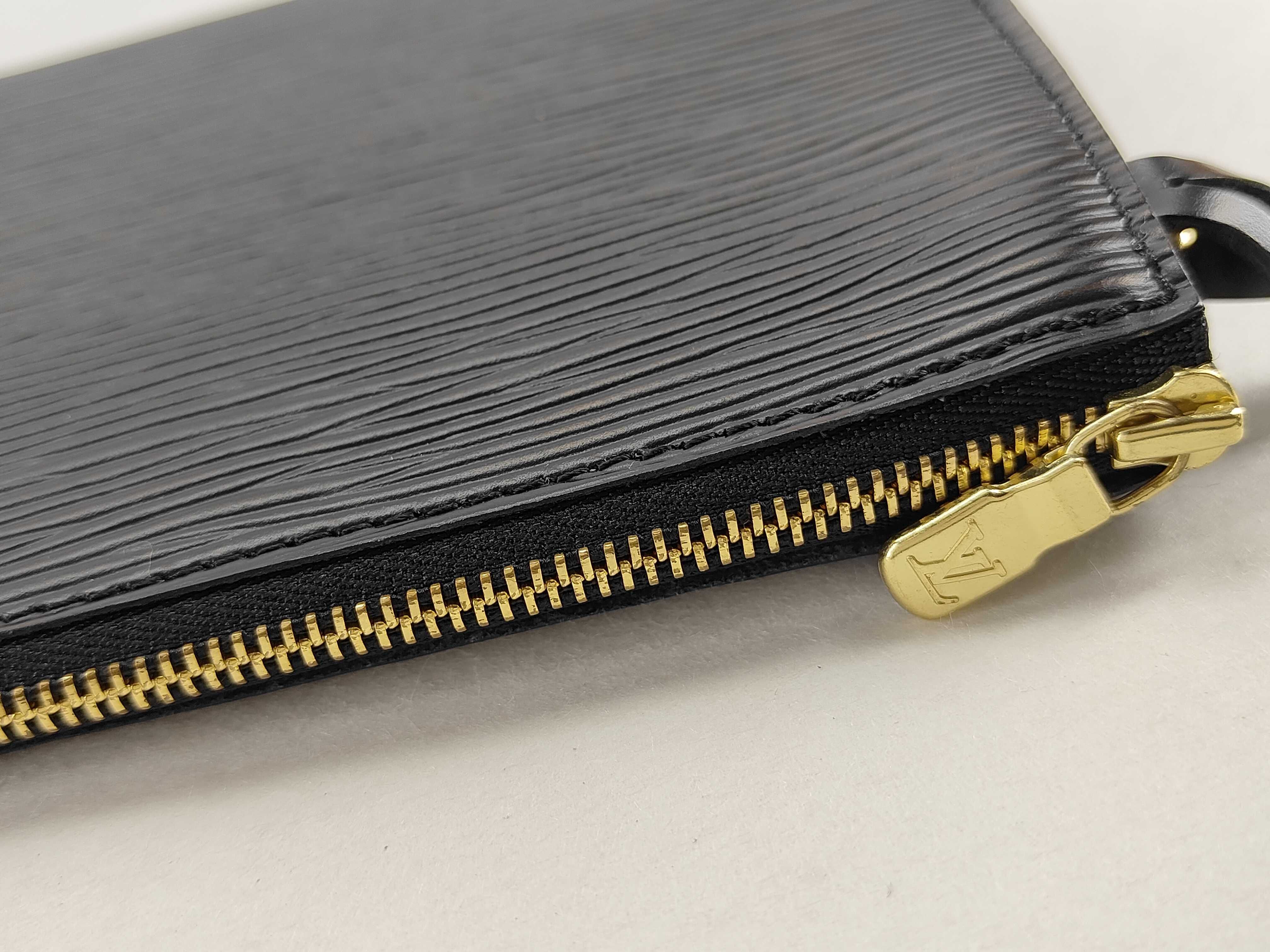 Epi Leather Pochette Accessoires M52952 AR1929 Pouch — view 8